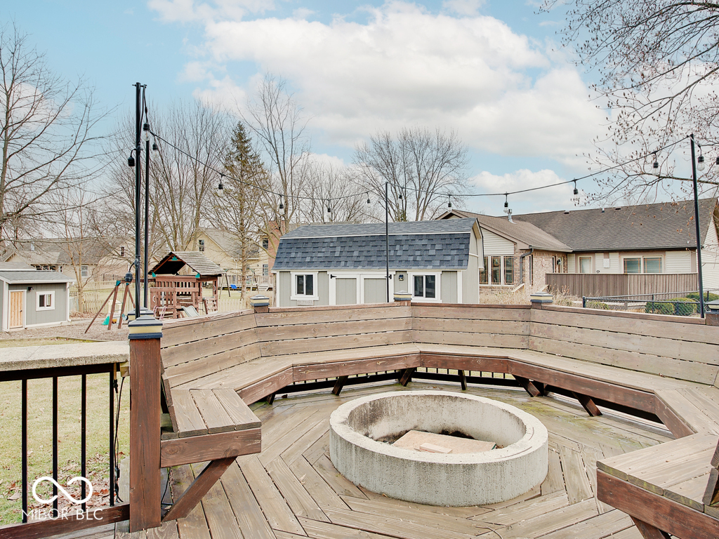 12201 Valley View Circle