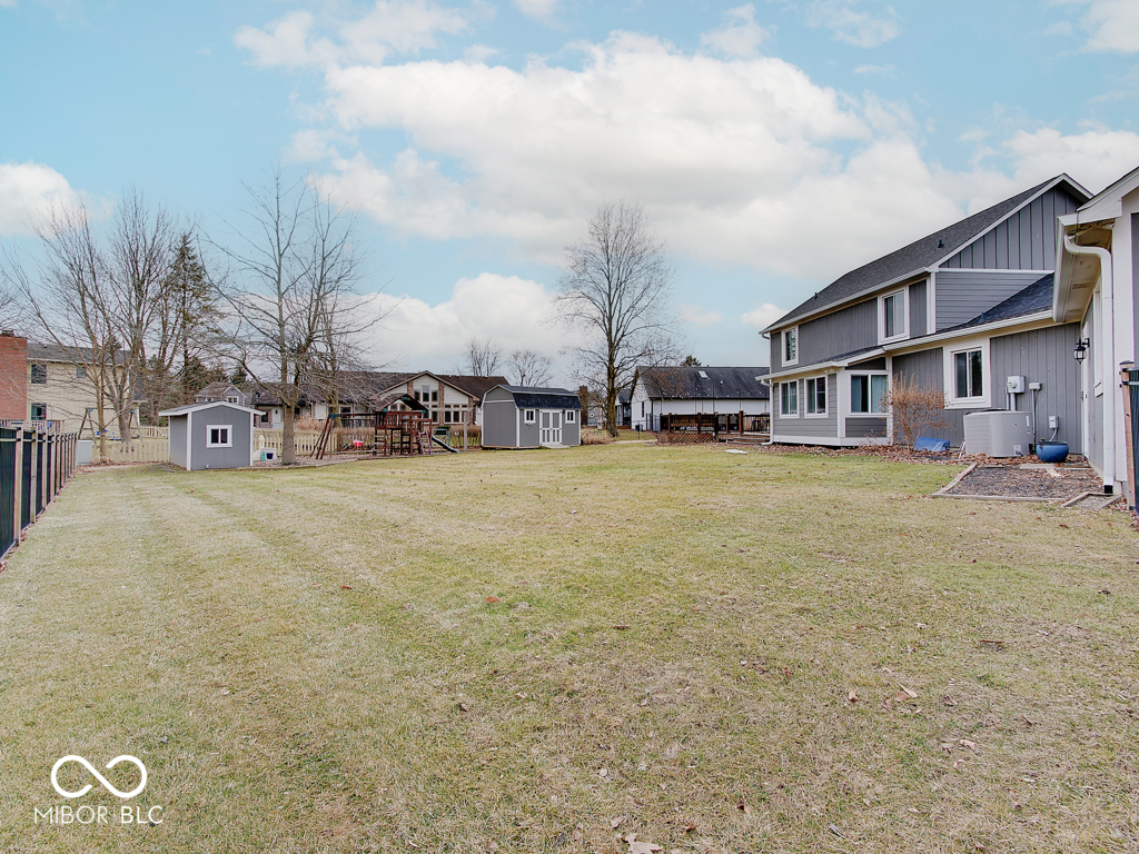 12201 Valley View Circle