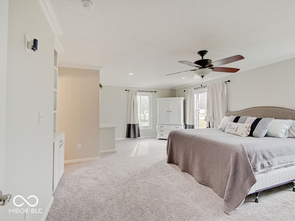 12201 Valley View Circle