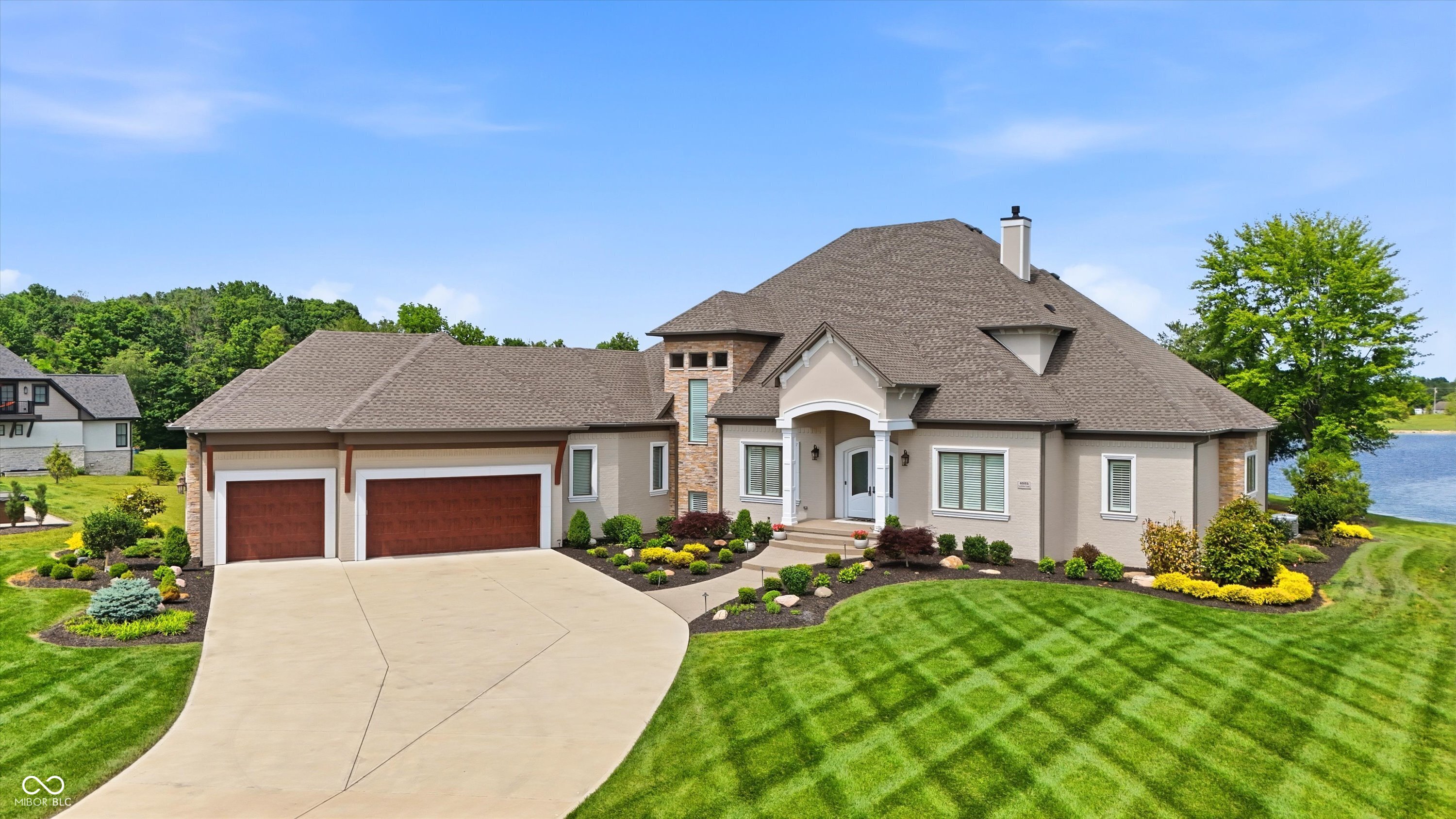 4025 Lochview Court