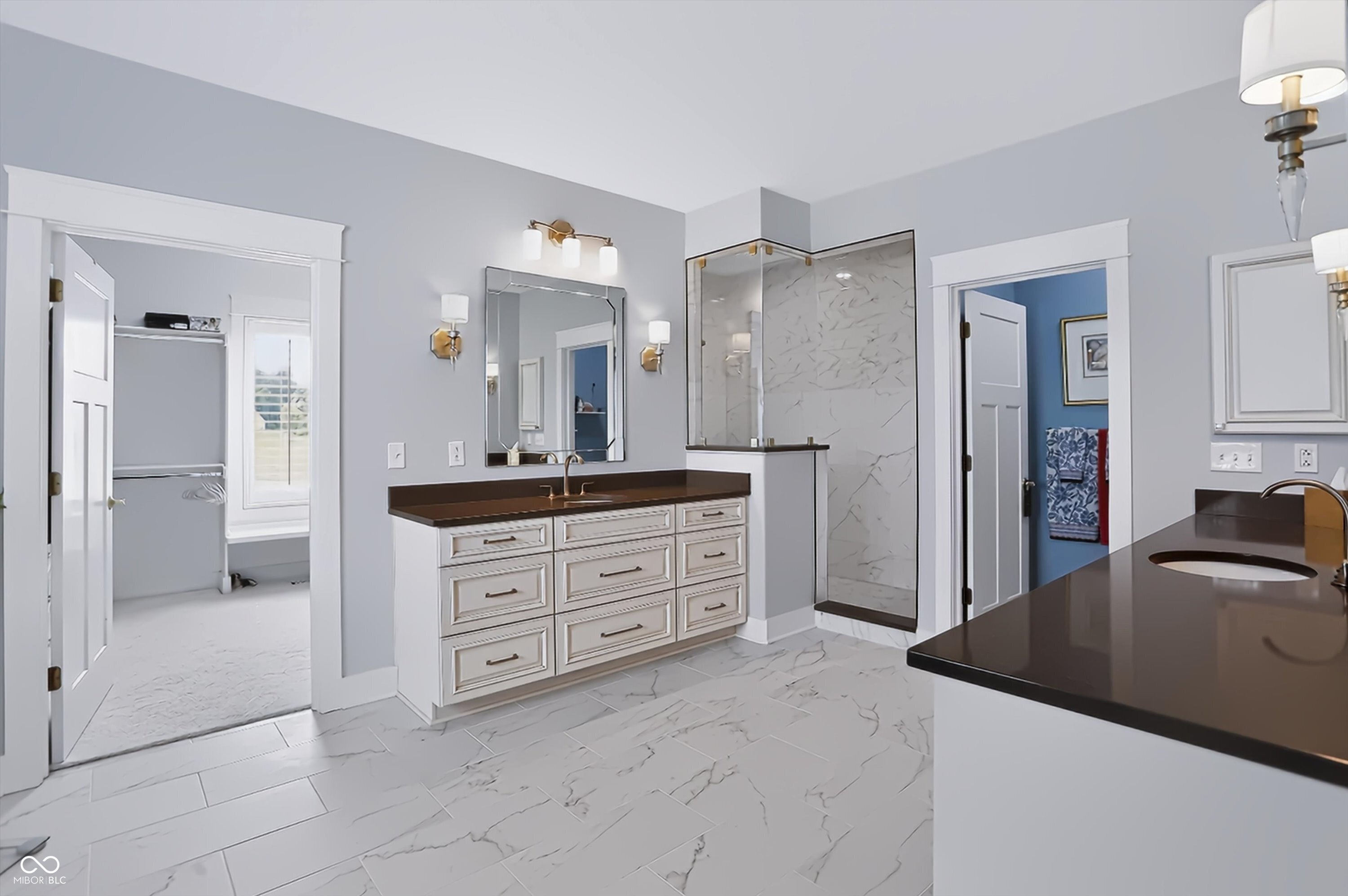 4025 Lochview Court