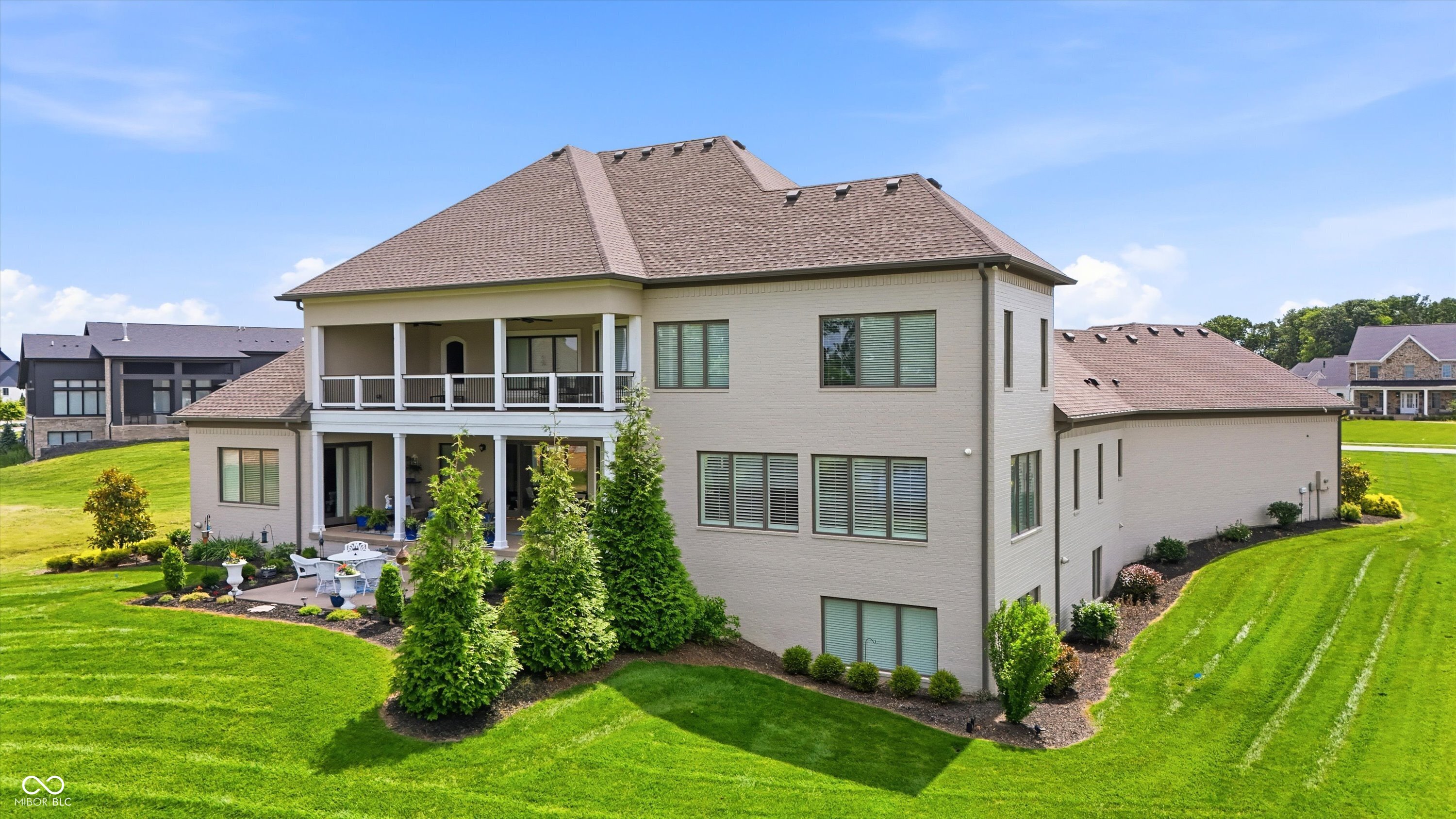 4025 Lochview Court