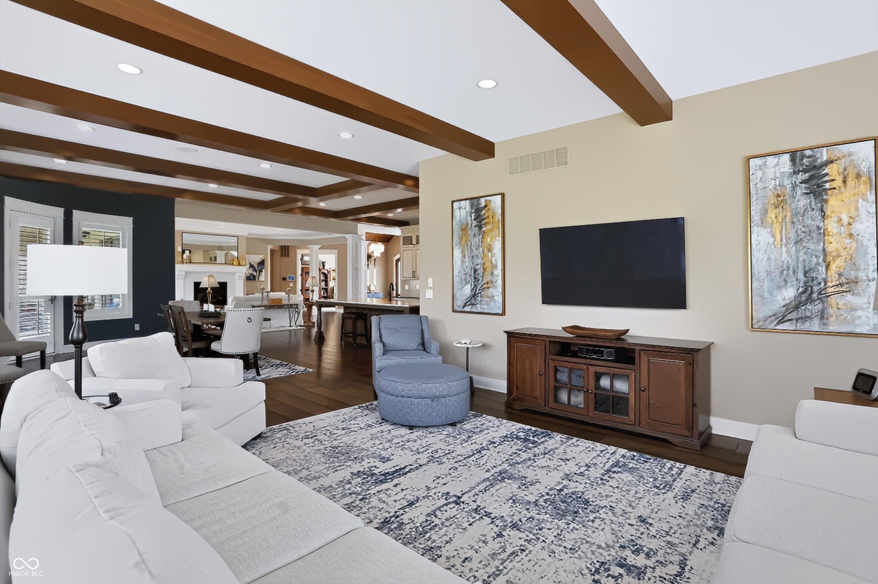 4025 Lochview Court
