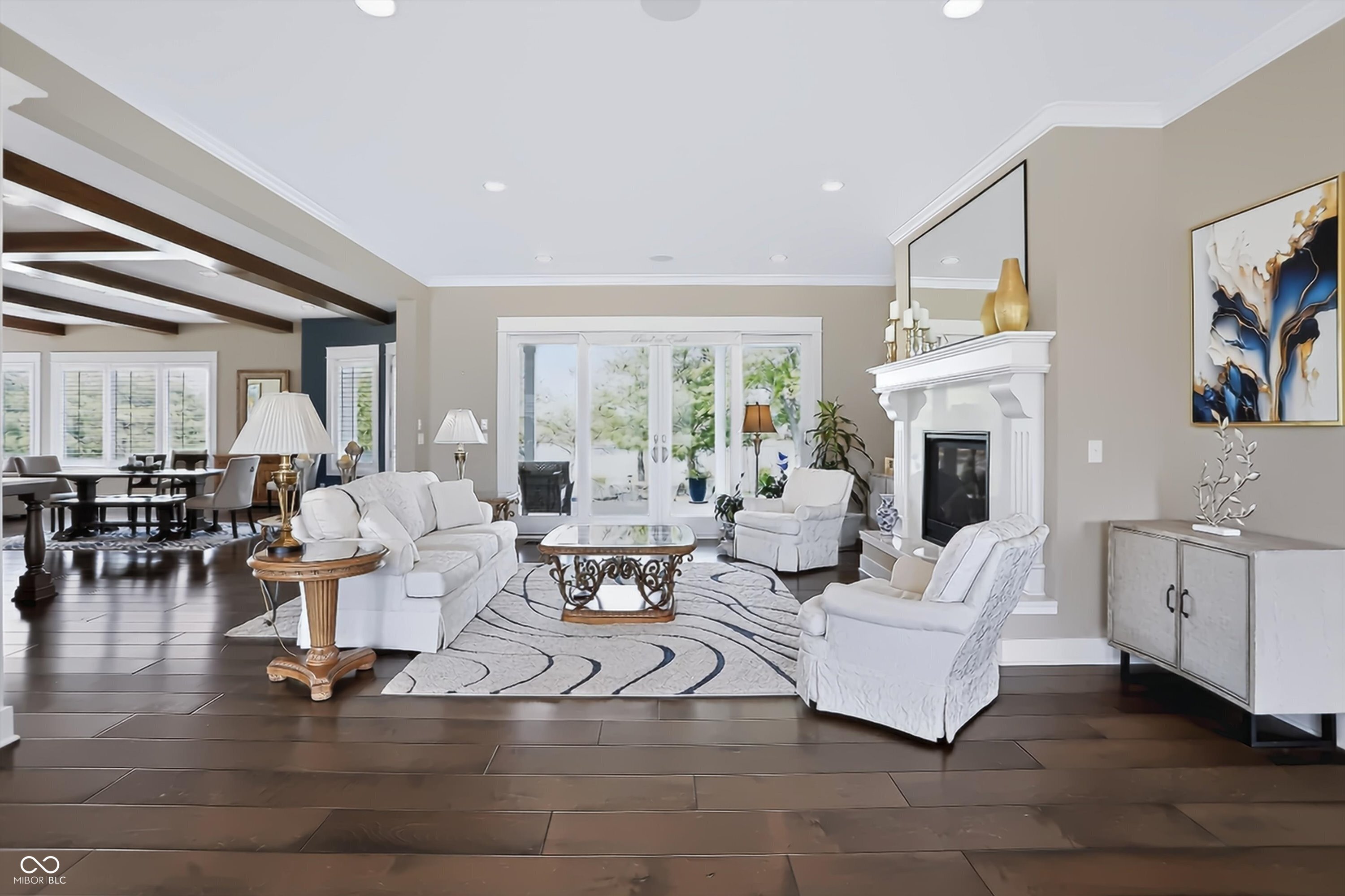4025 Lochview Court