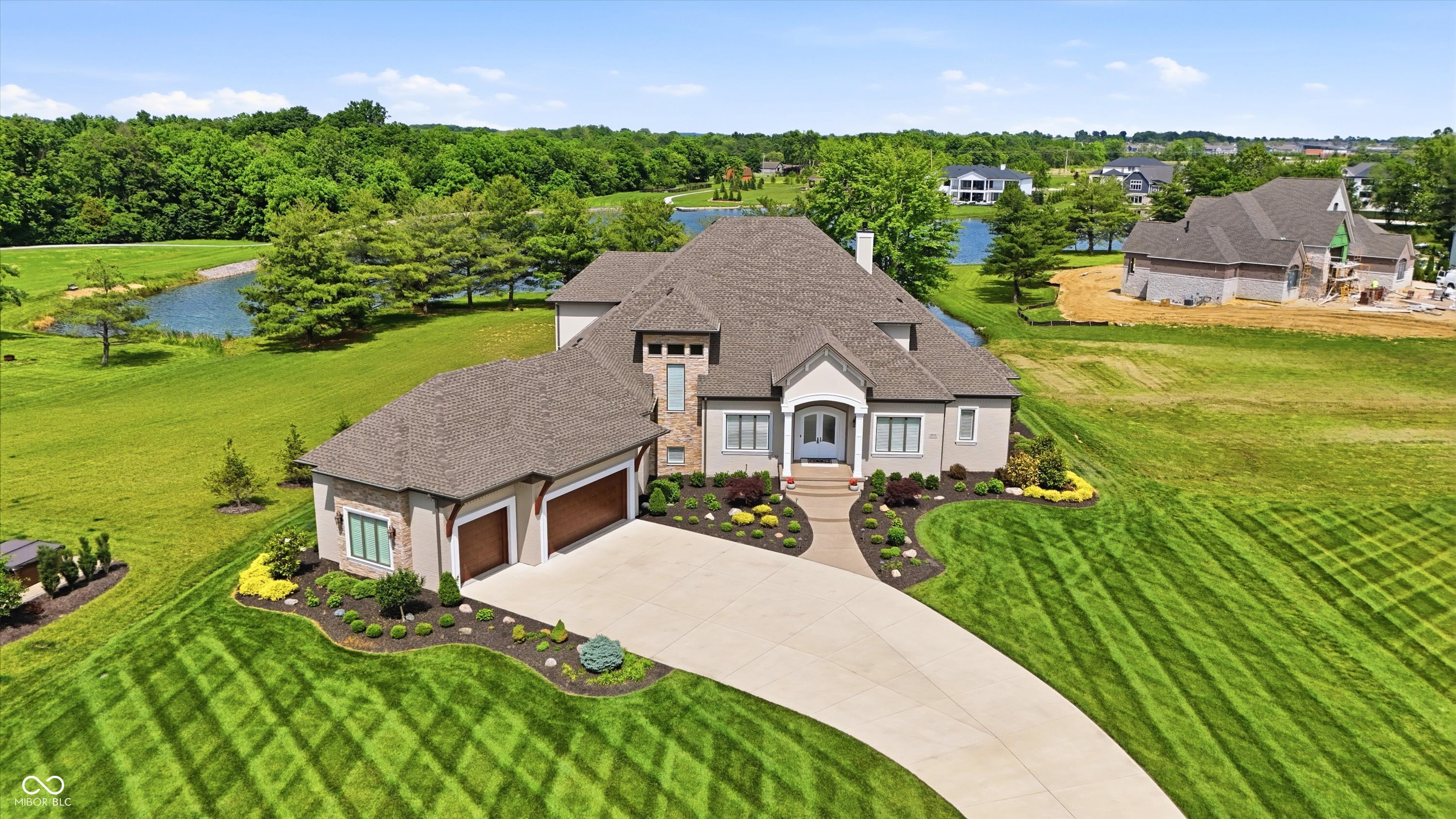 4025 Lochview Court