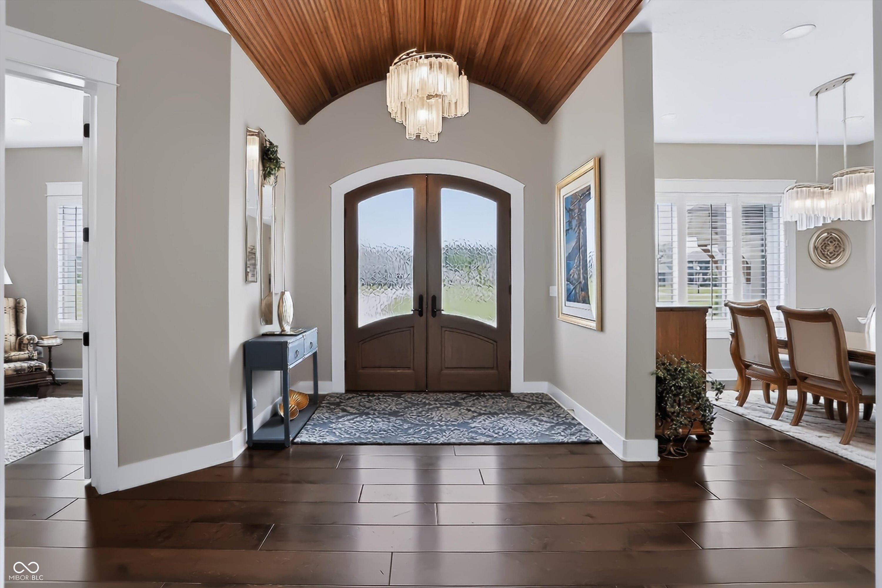 4025 Lochview Court