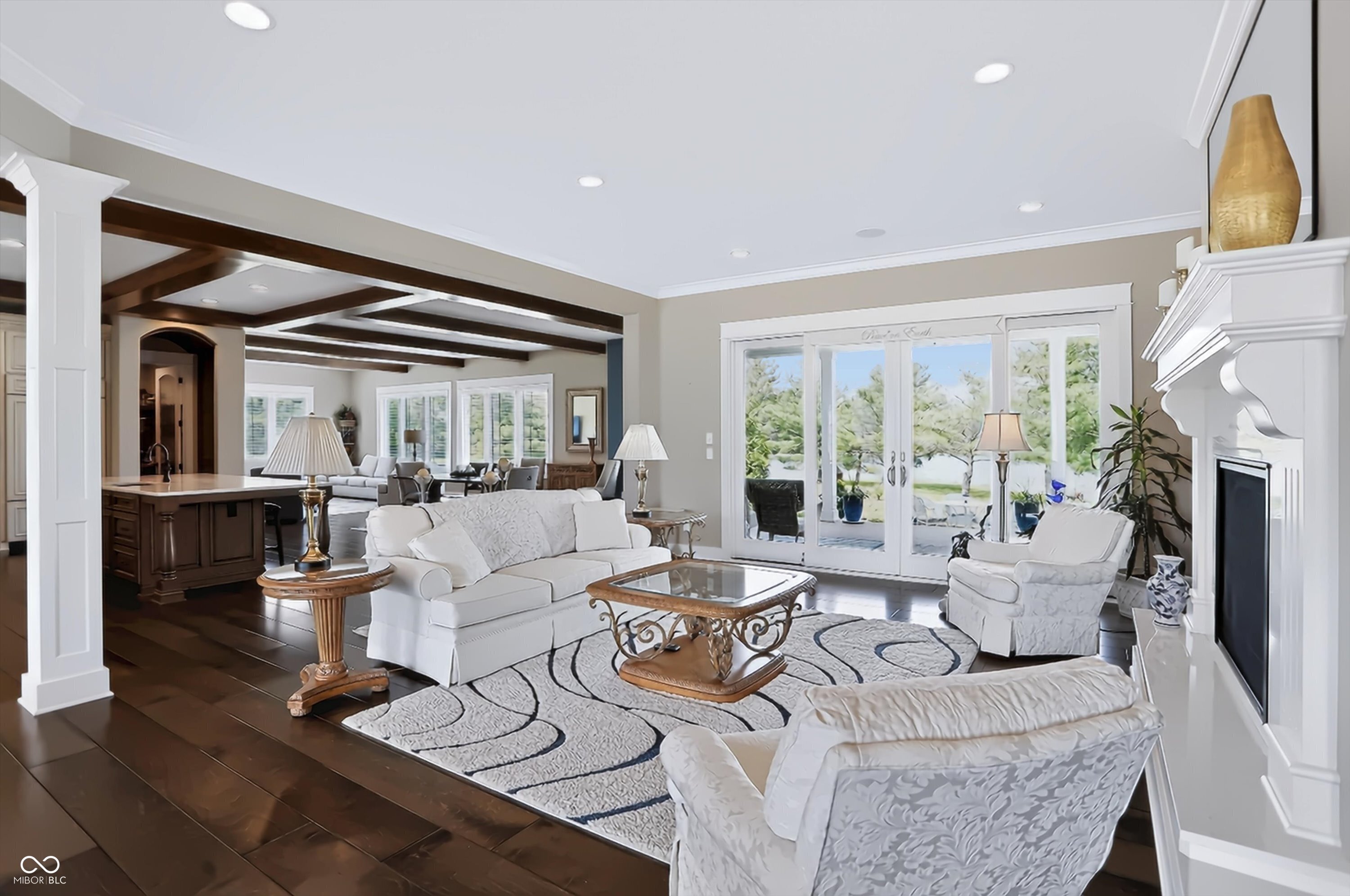 4025 Lochview Court