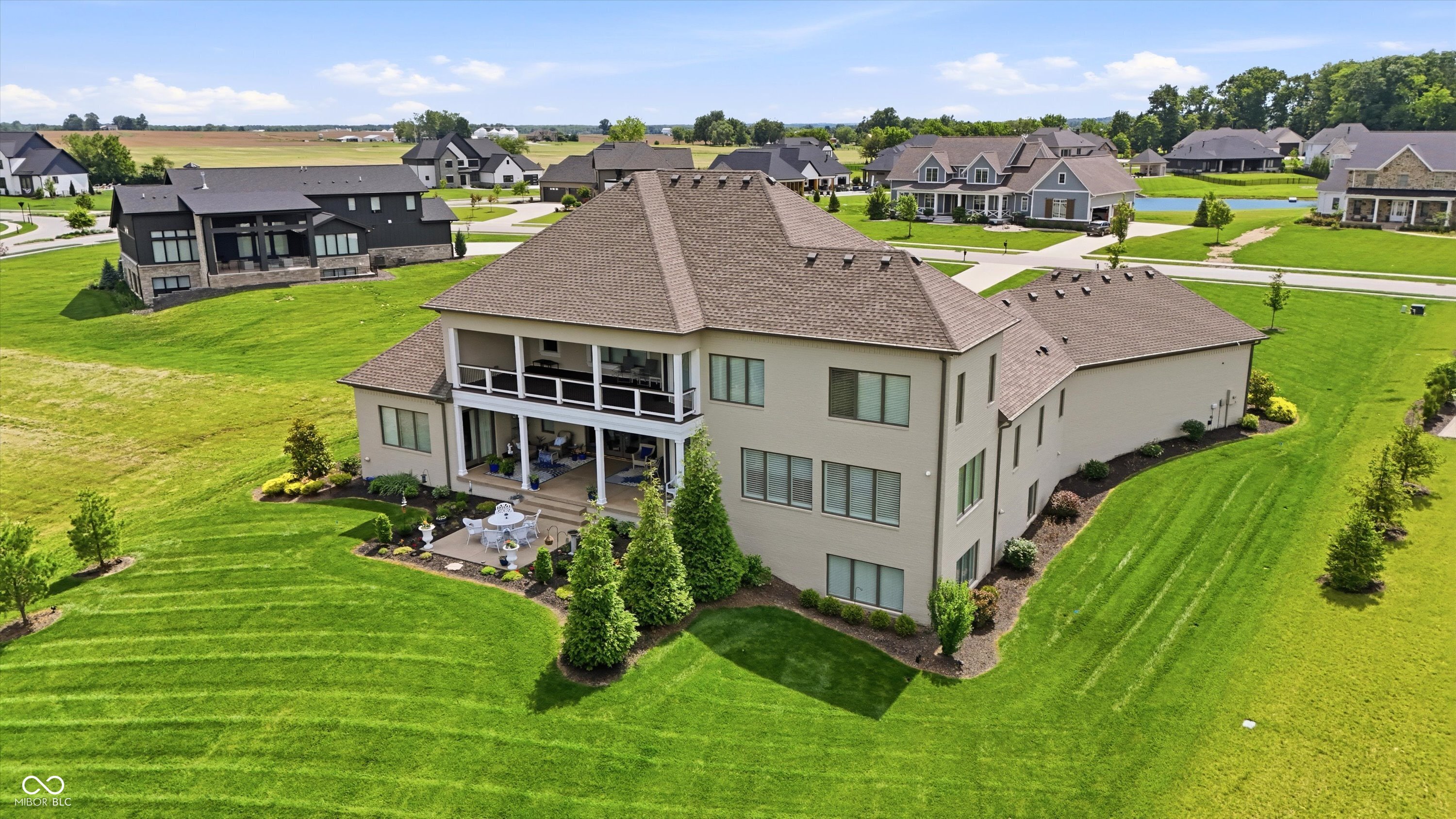 4025 Lochview Court