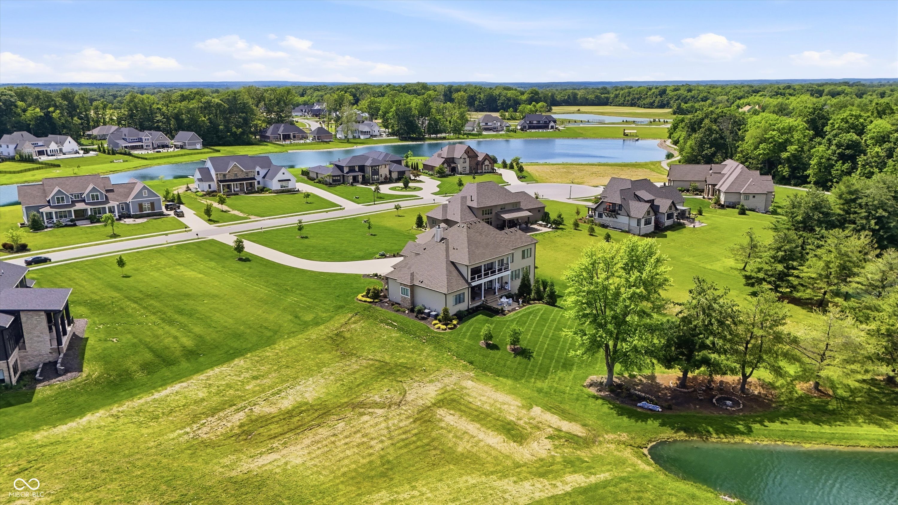 4025 Lochview Court