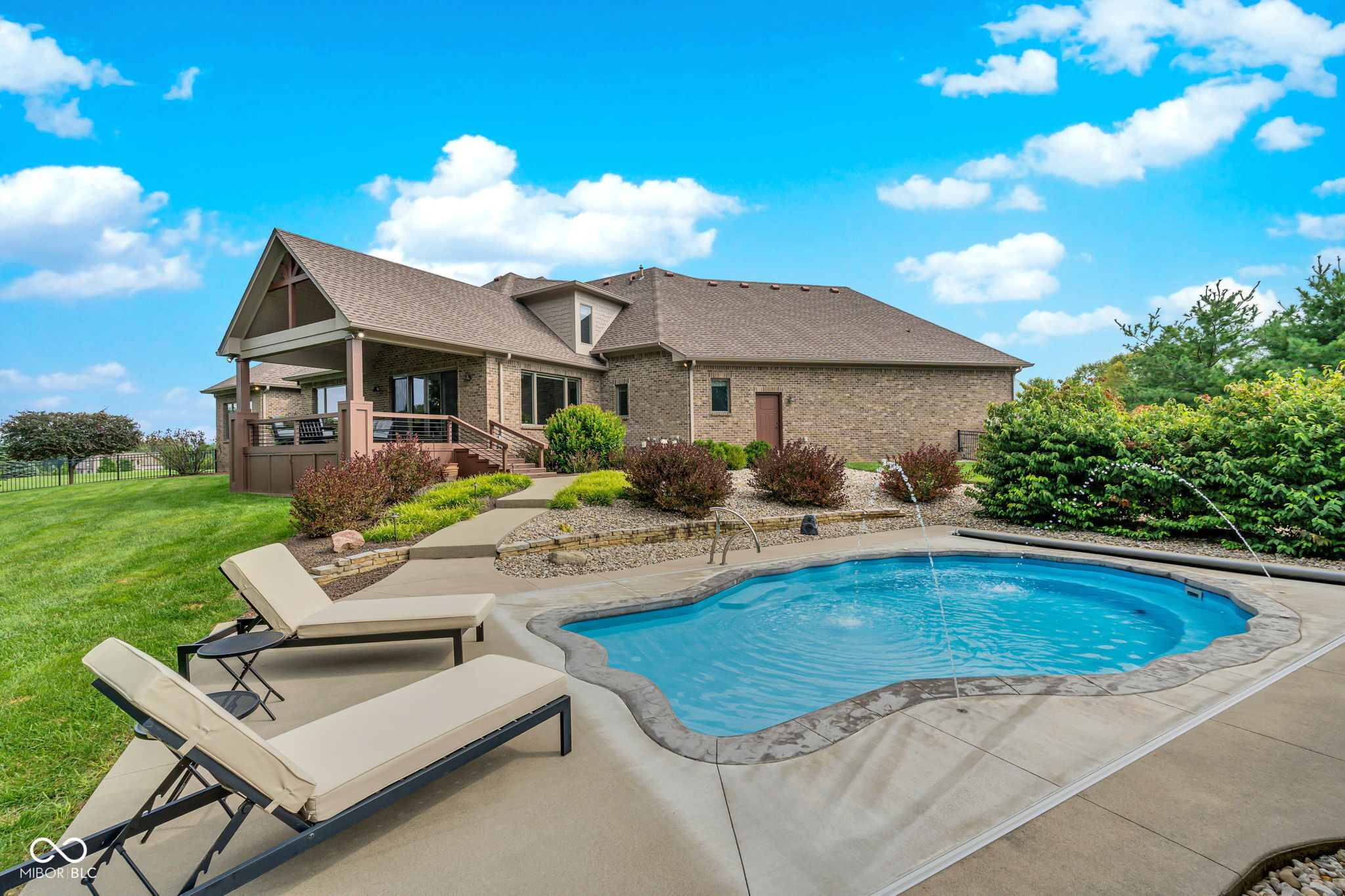 4202 Whitetail Woods Drive