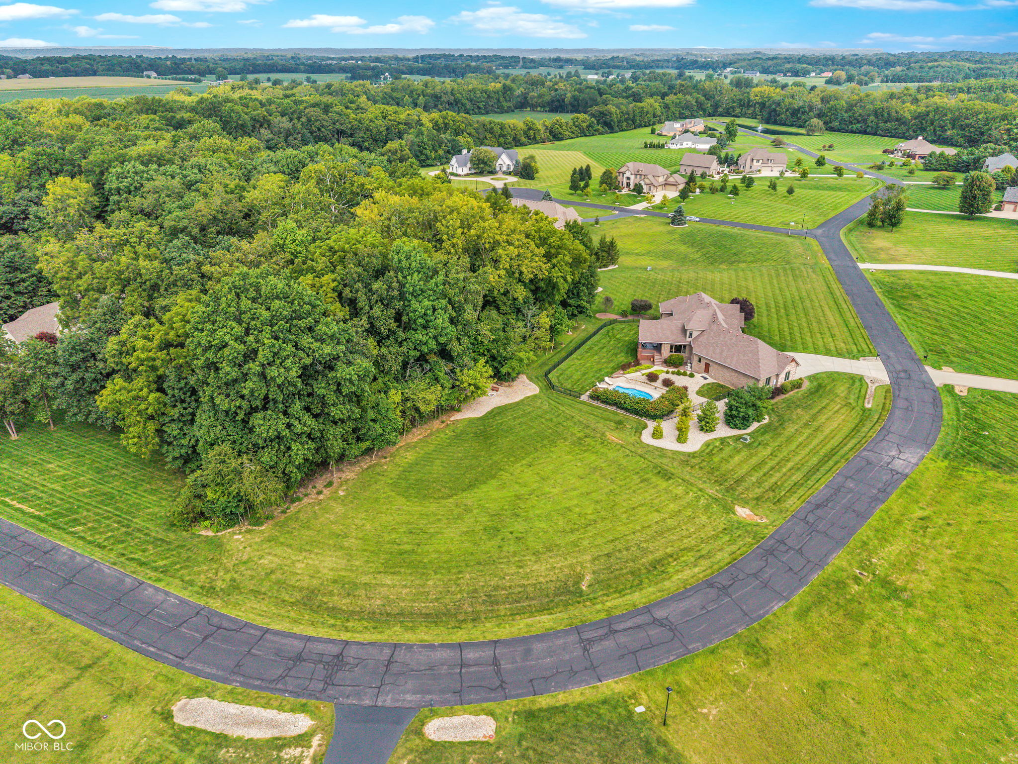 4202 Whitetail Woods Drive