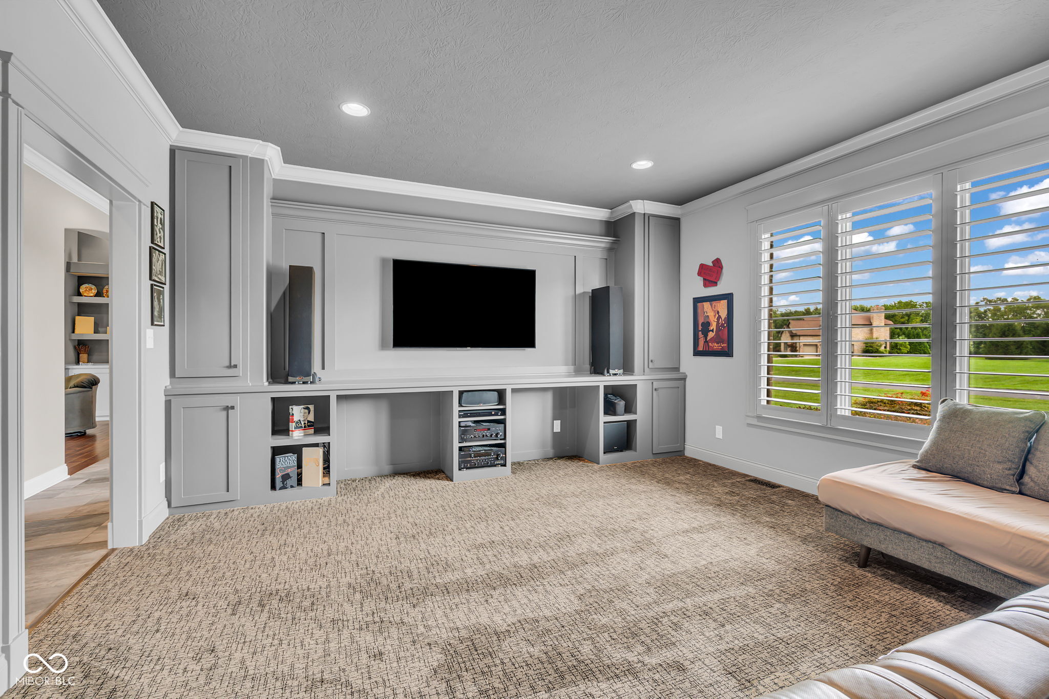 4202 Whitetail Woods Drive