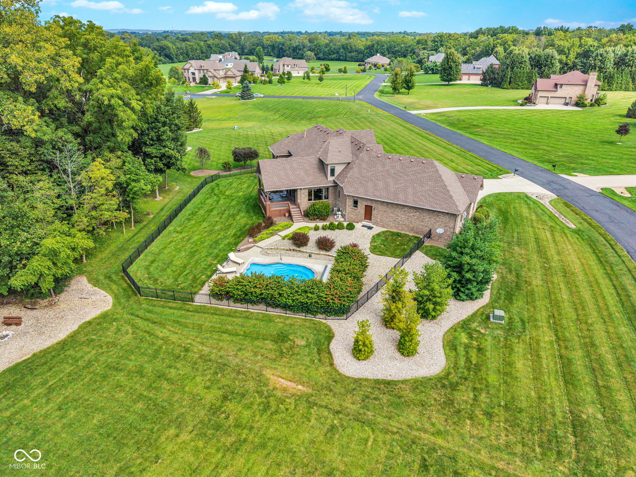 4202 Whitetail Woods Drive