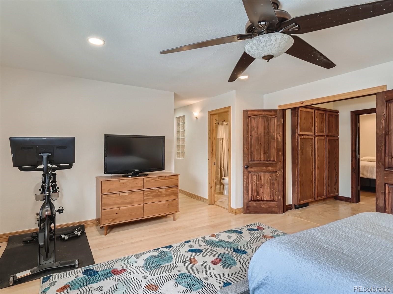 533 S Xenon Court