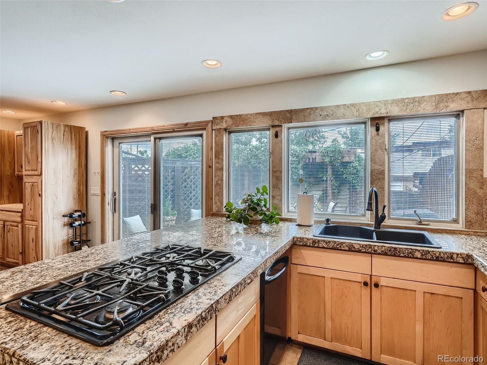 533 S Xenon Court