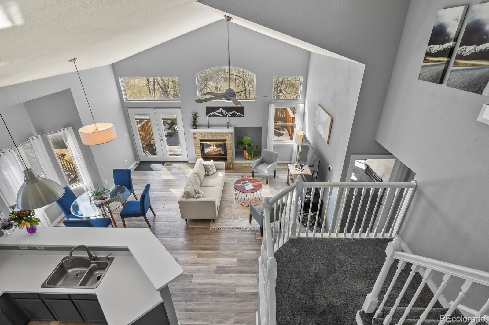 4234 W 61st Place