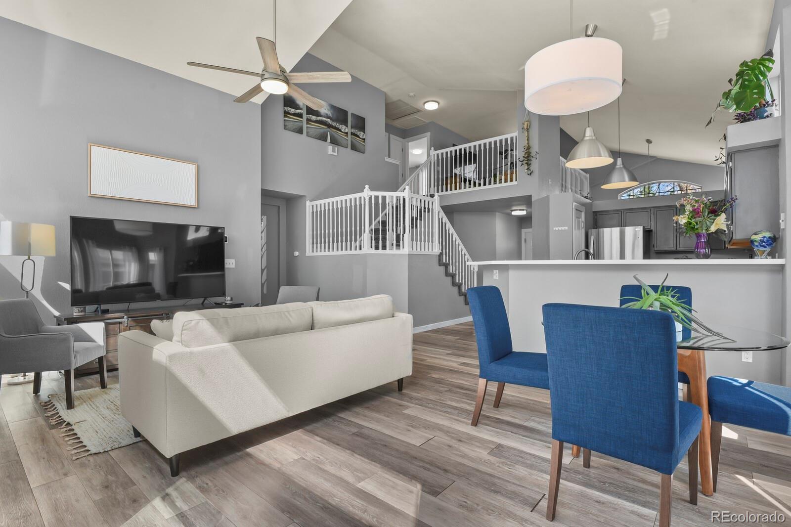 4234 W 61st Place