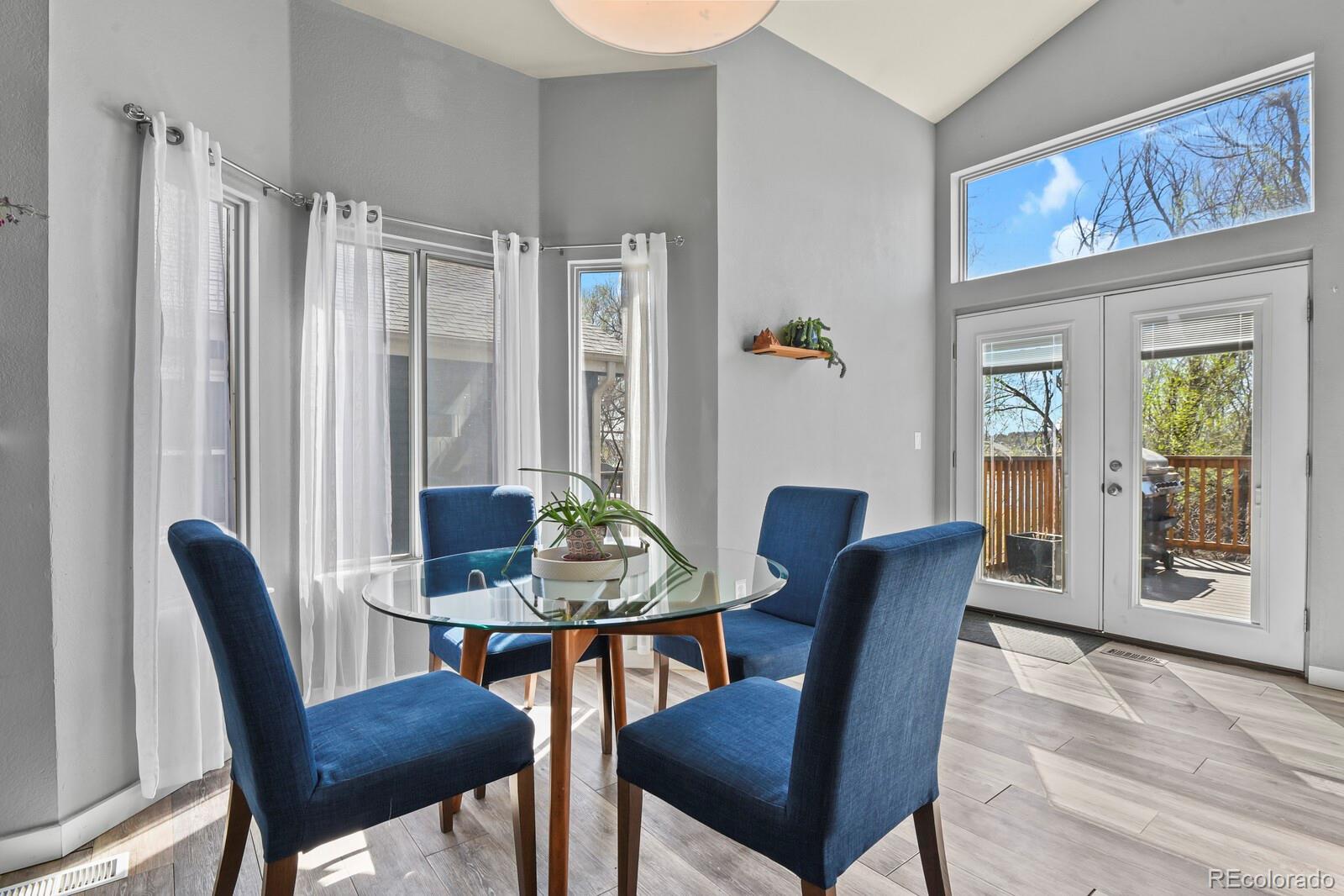 4234 W 61st Place