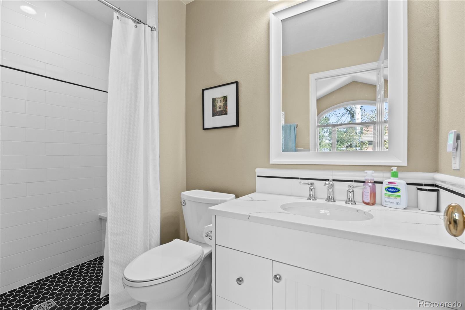 24 Lark Bunting Lane