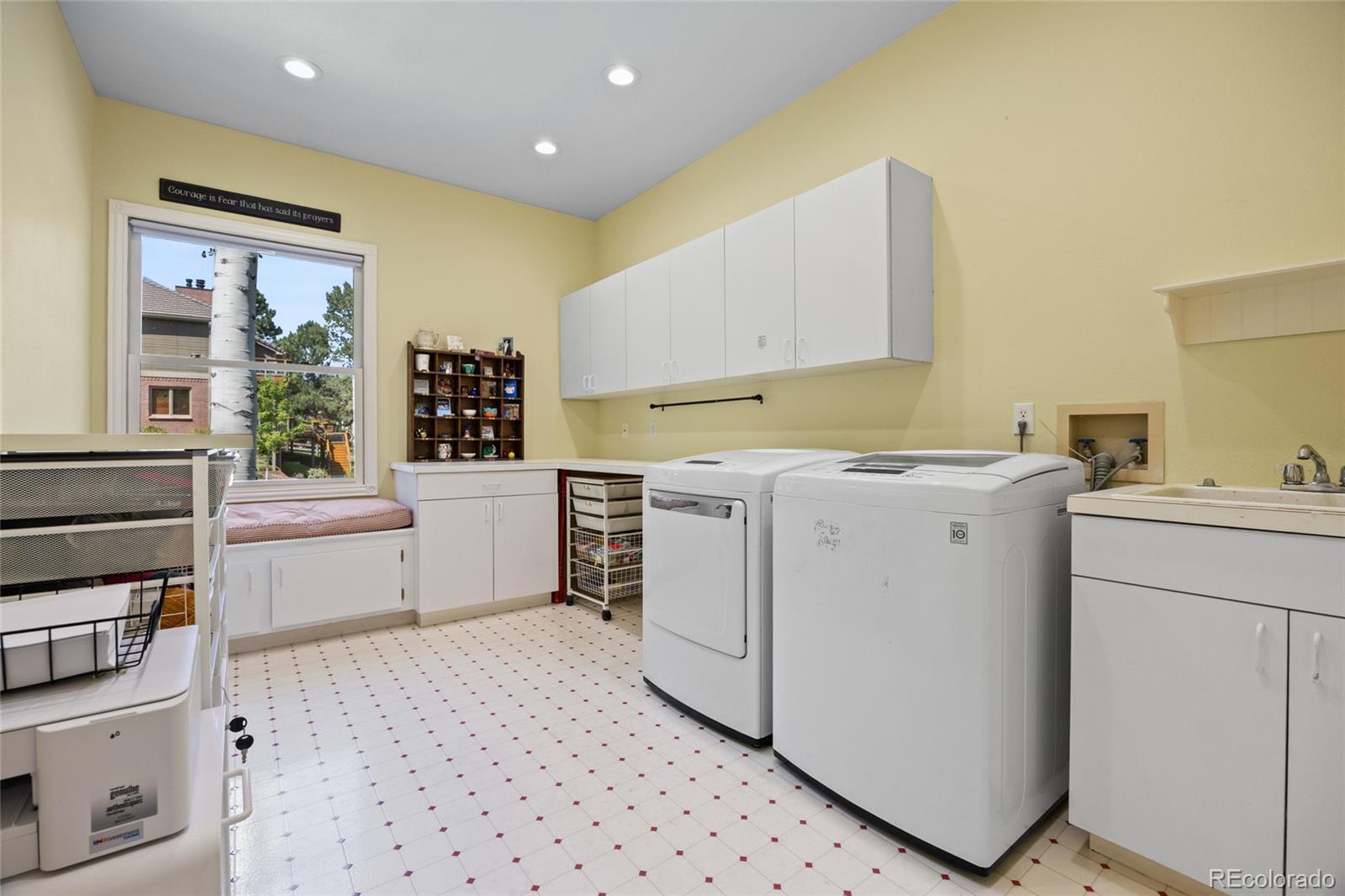 24 Lark Bunting Lane