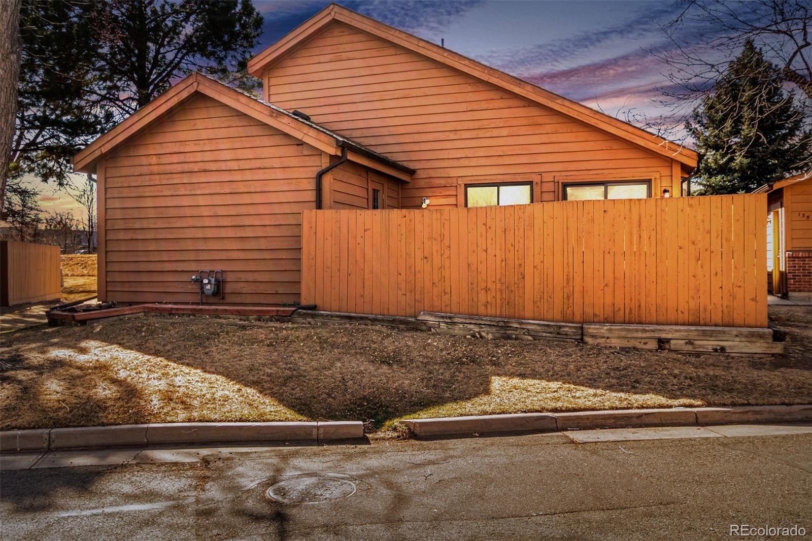 135 S Eagle Circle