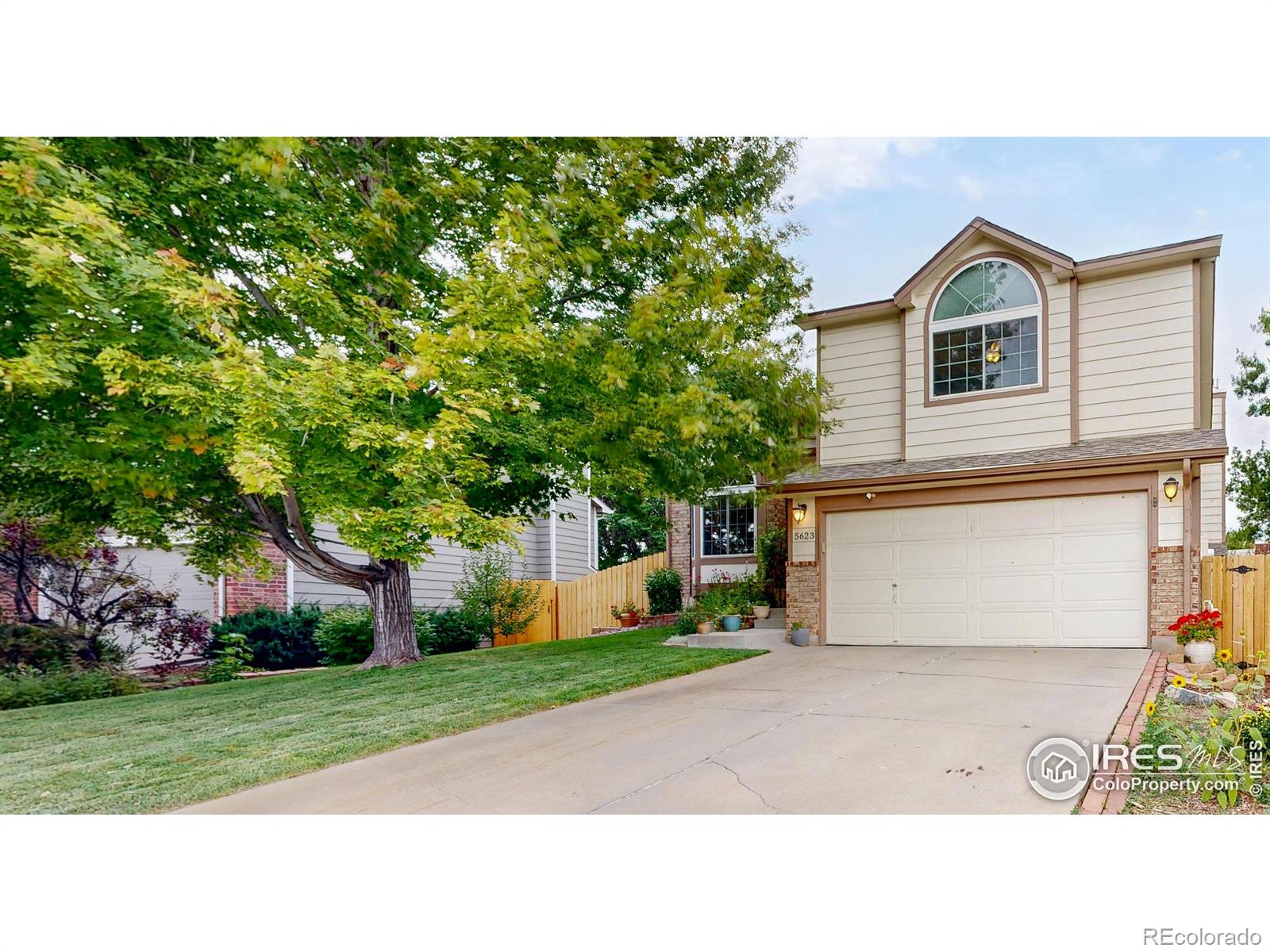 5623 W 109th Circle