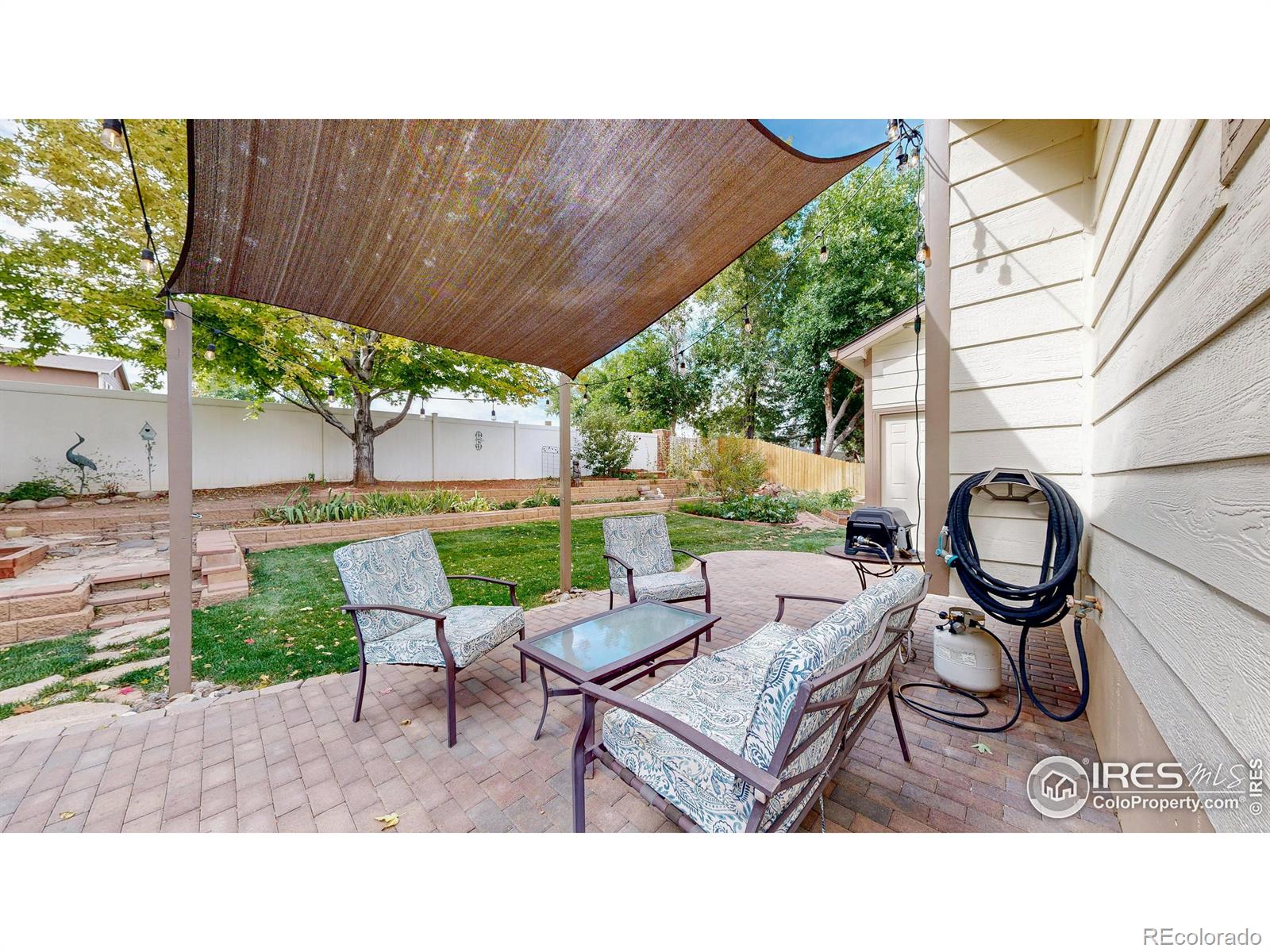 5623 W 109th Circle