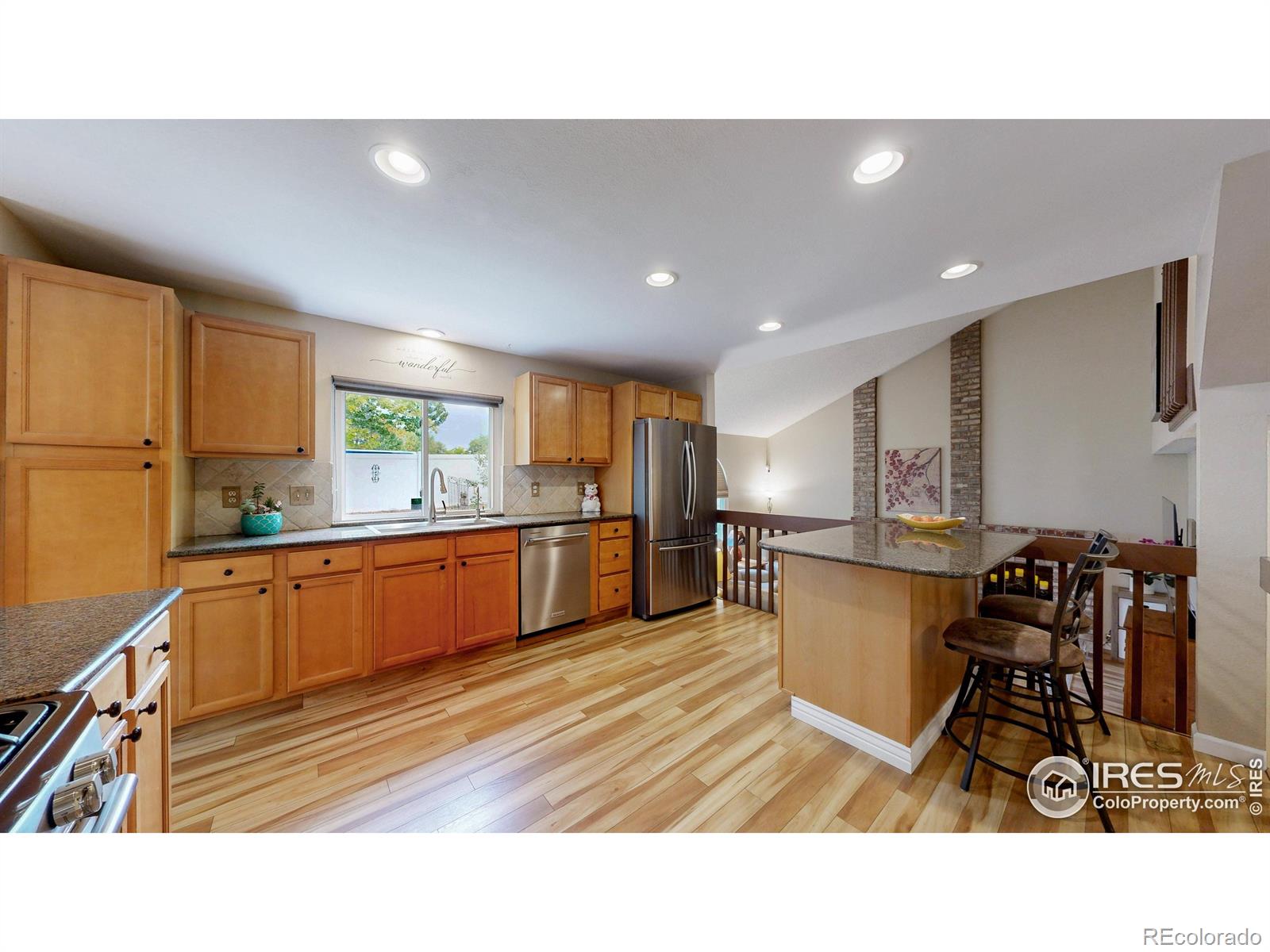5623 W 109th Circle