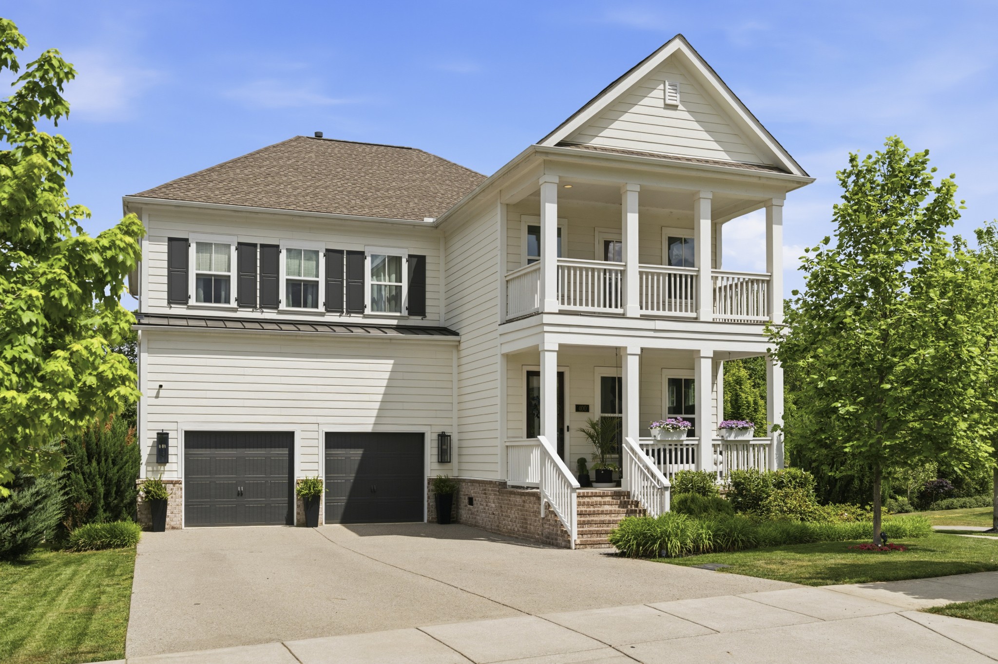 400 Dewar Dr