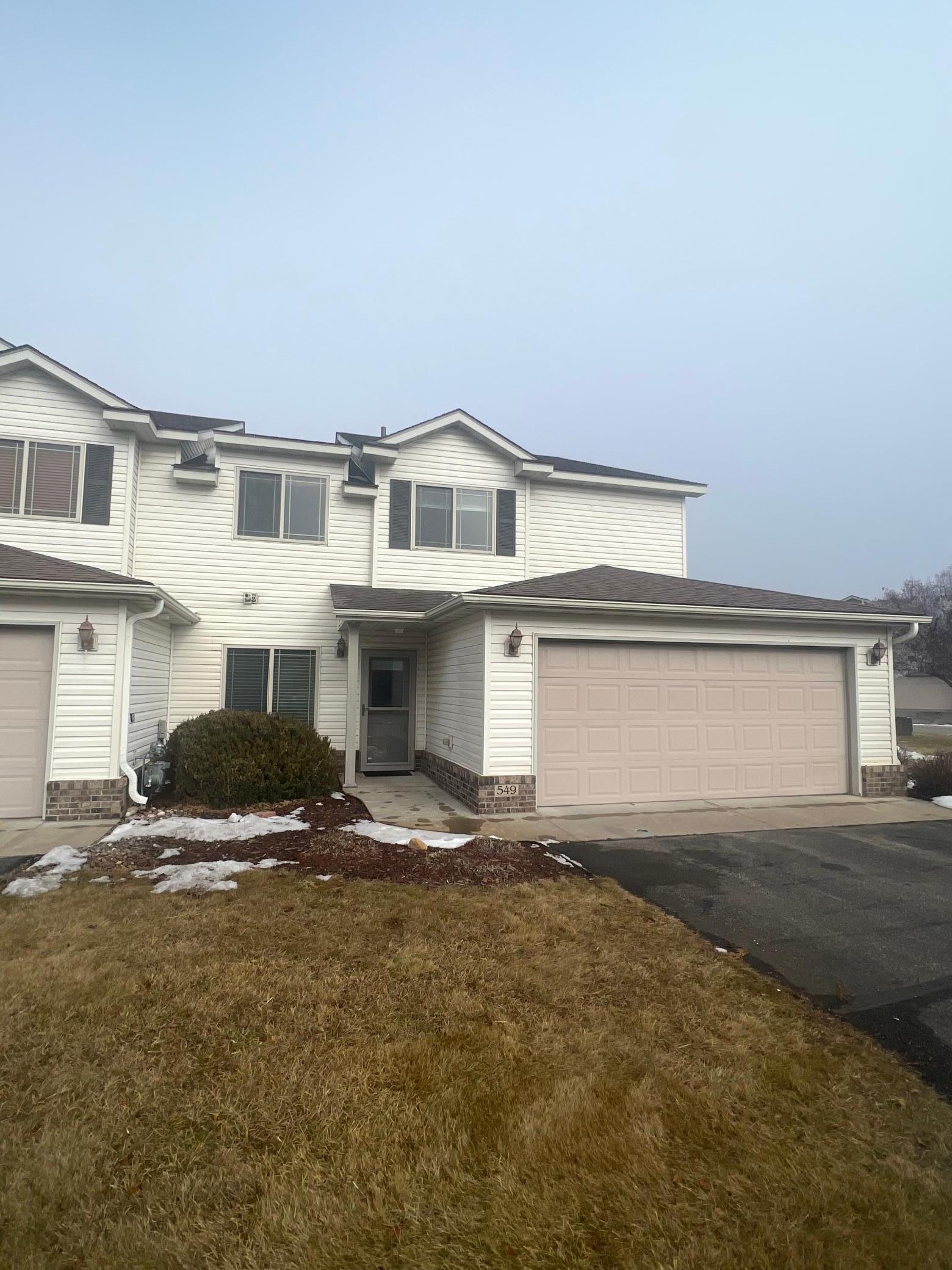 549 Graceview Loop