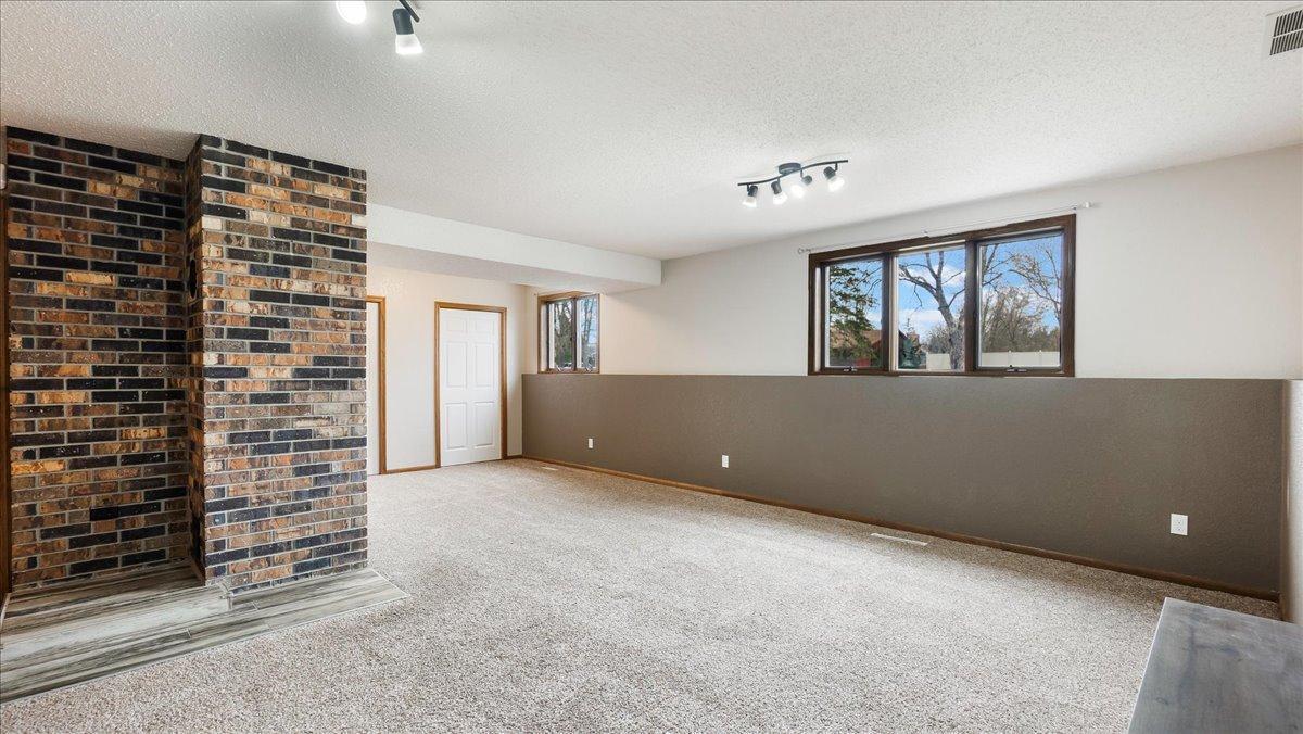 5859 Sandy Drive
