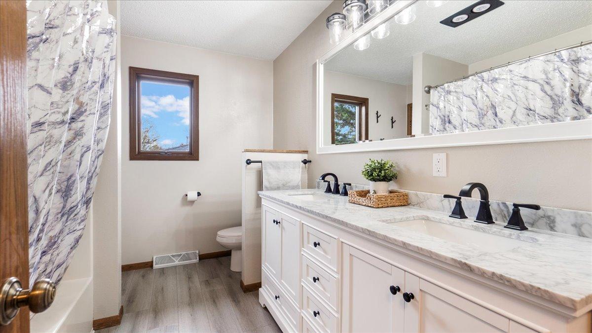 5859 Sandy Drive