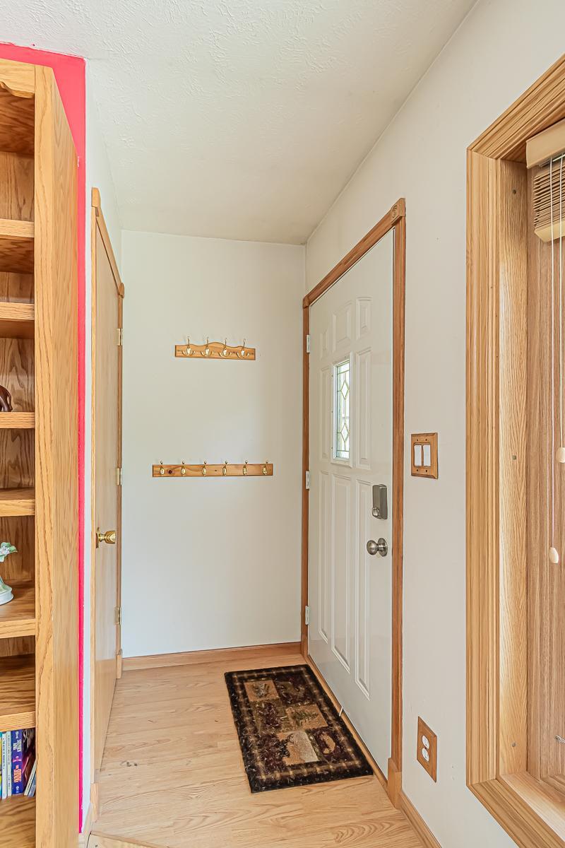 624 3rd Street E
