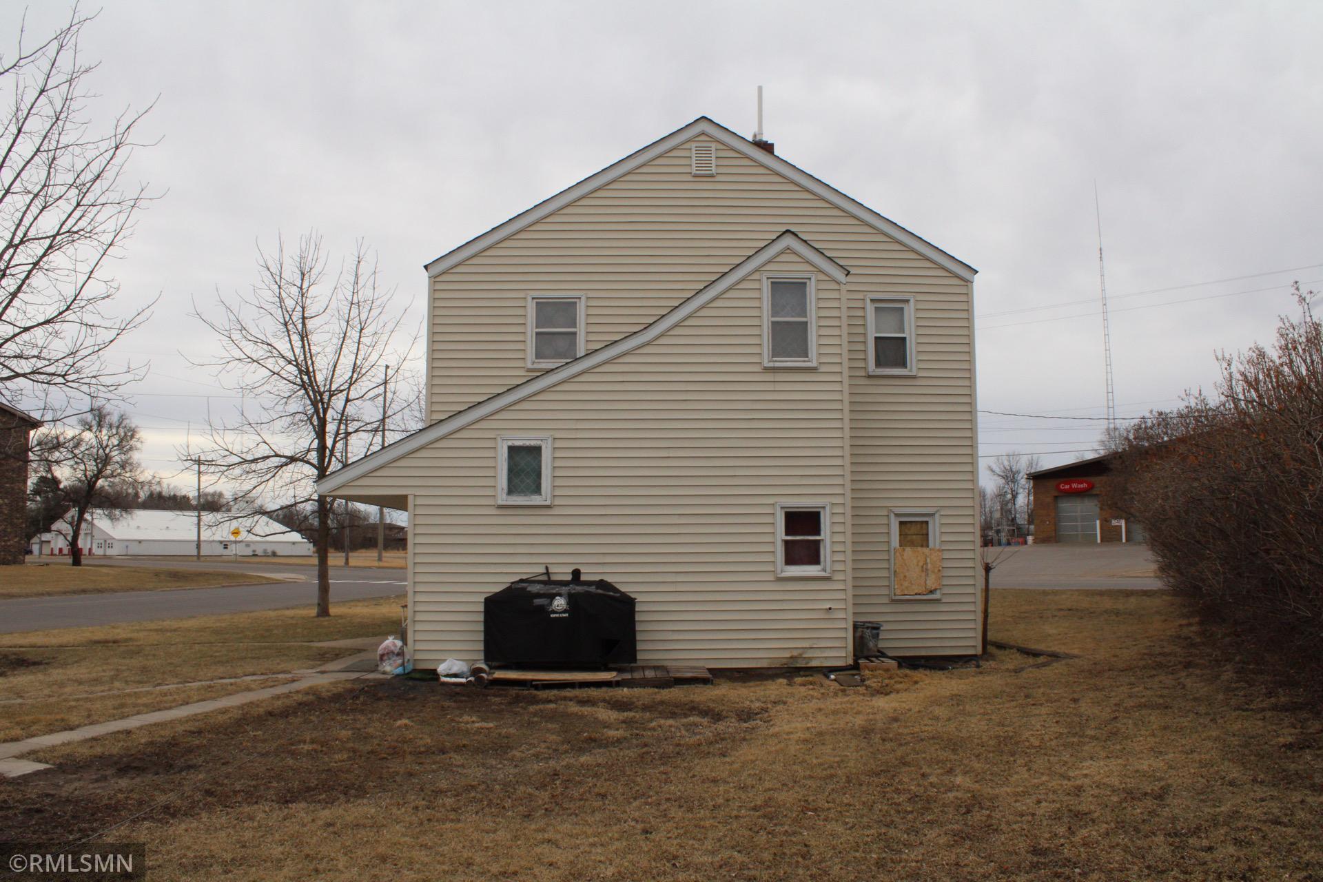 100 Norman Avenue N