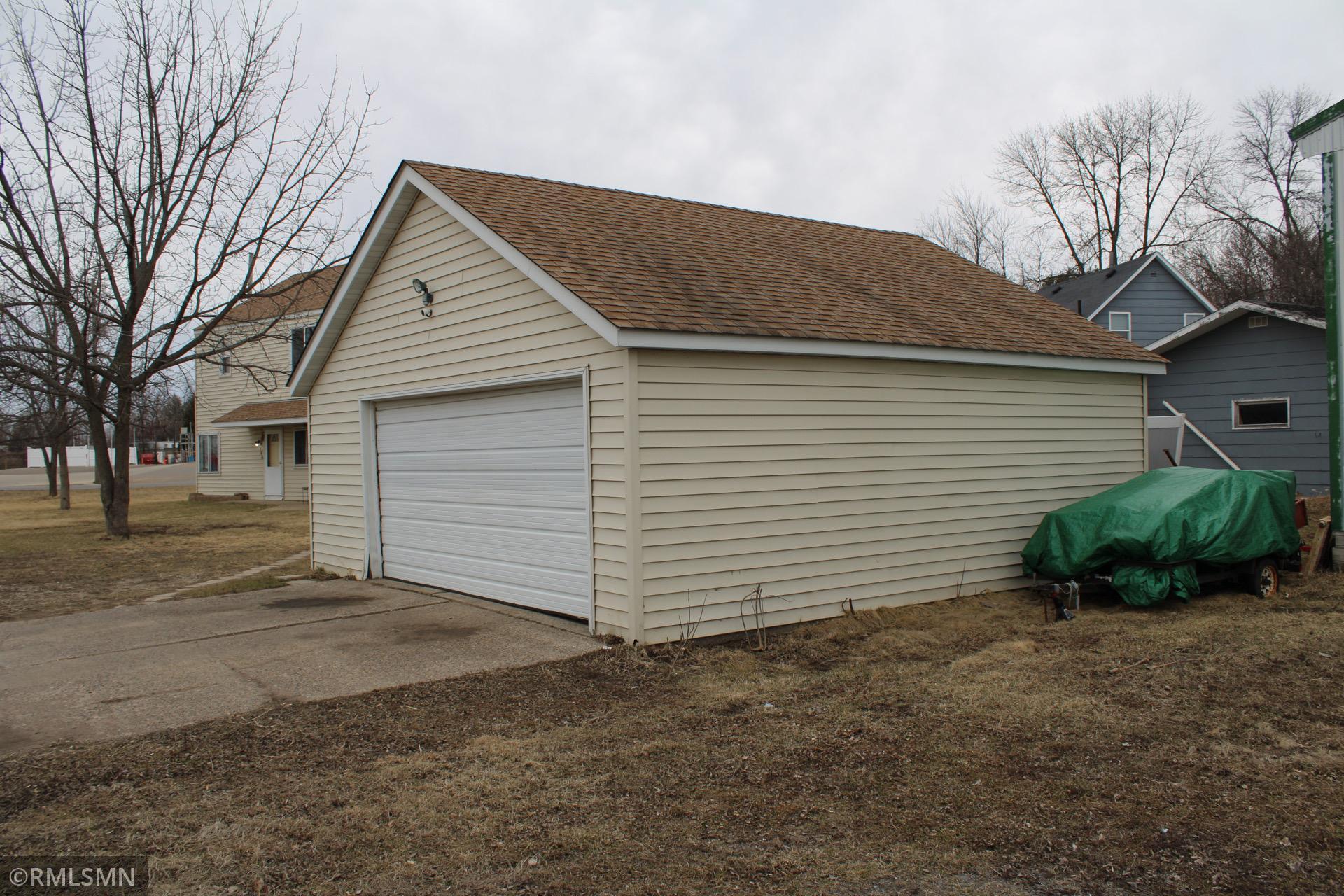 100 Norman Avenue N