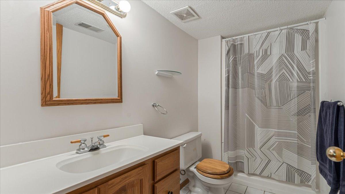 539 Deer Ridge Lane S