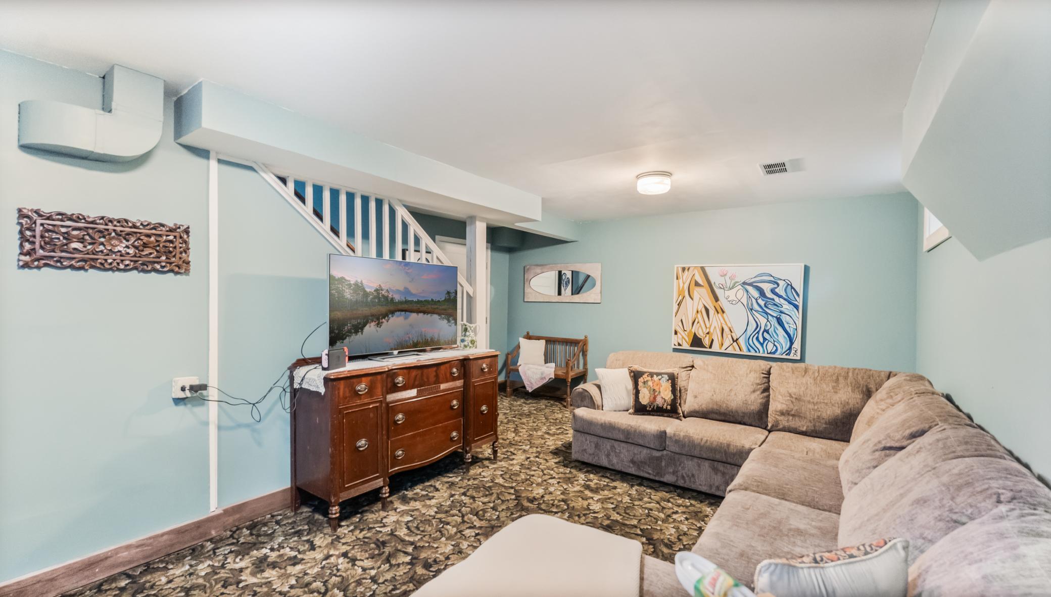 1207 Kilian Boulevard SE