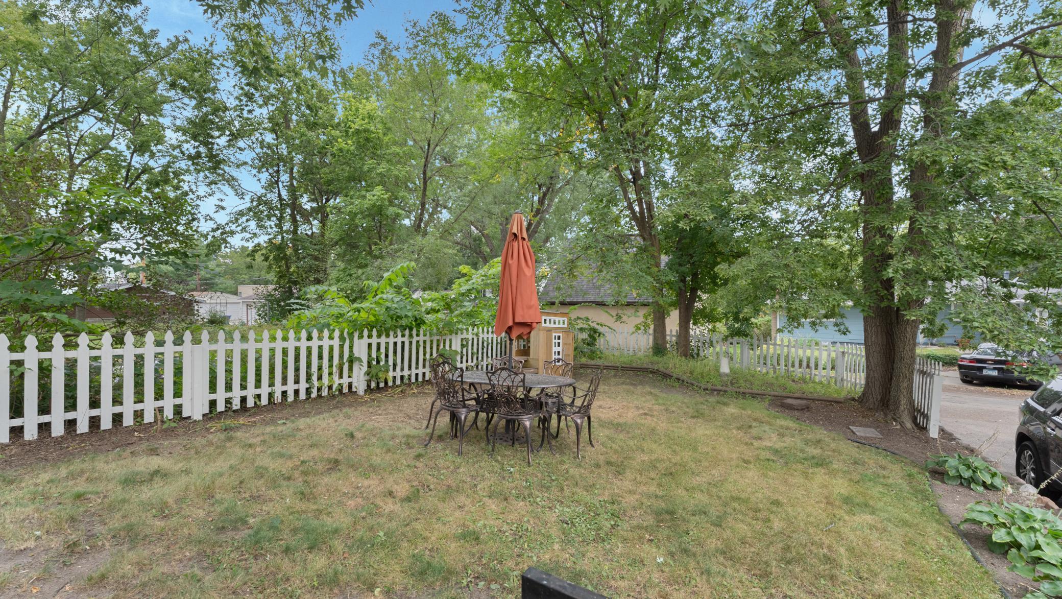 1207 Kilian Boulevard SE