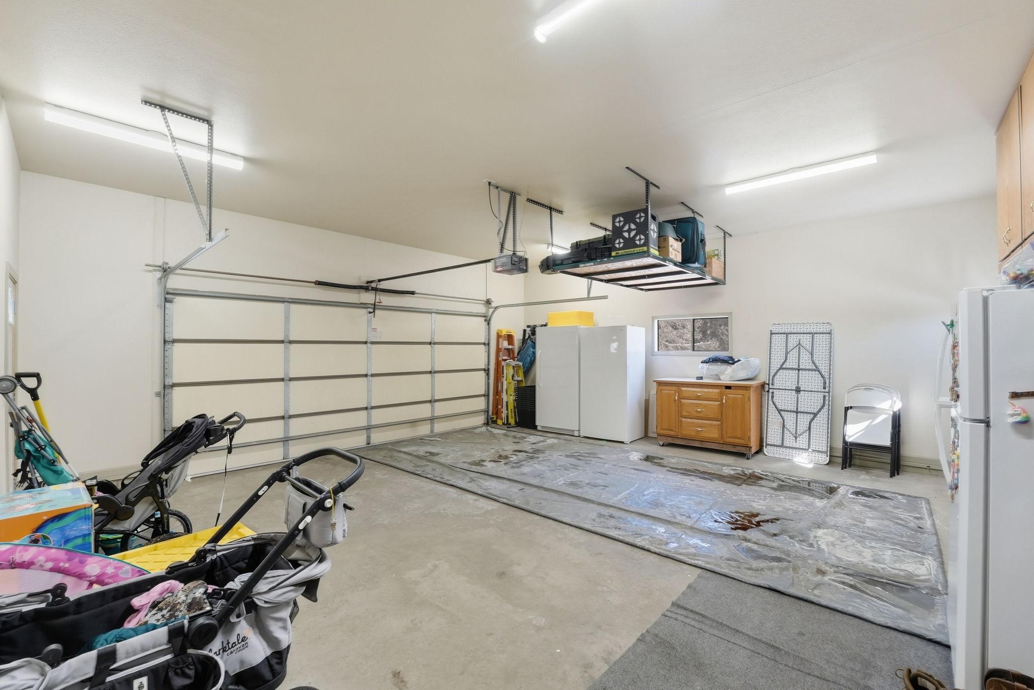 320 1st Avenue W