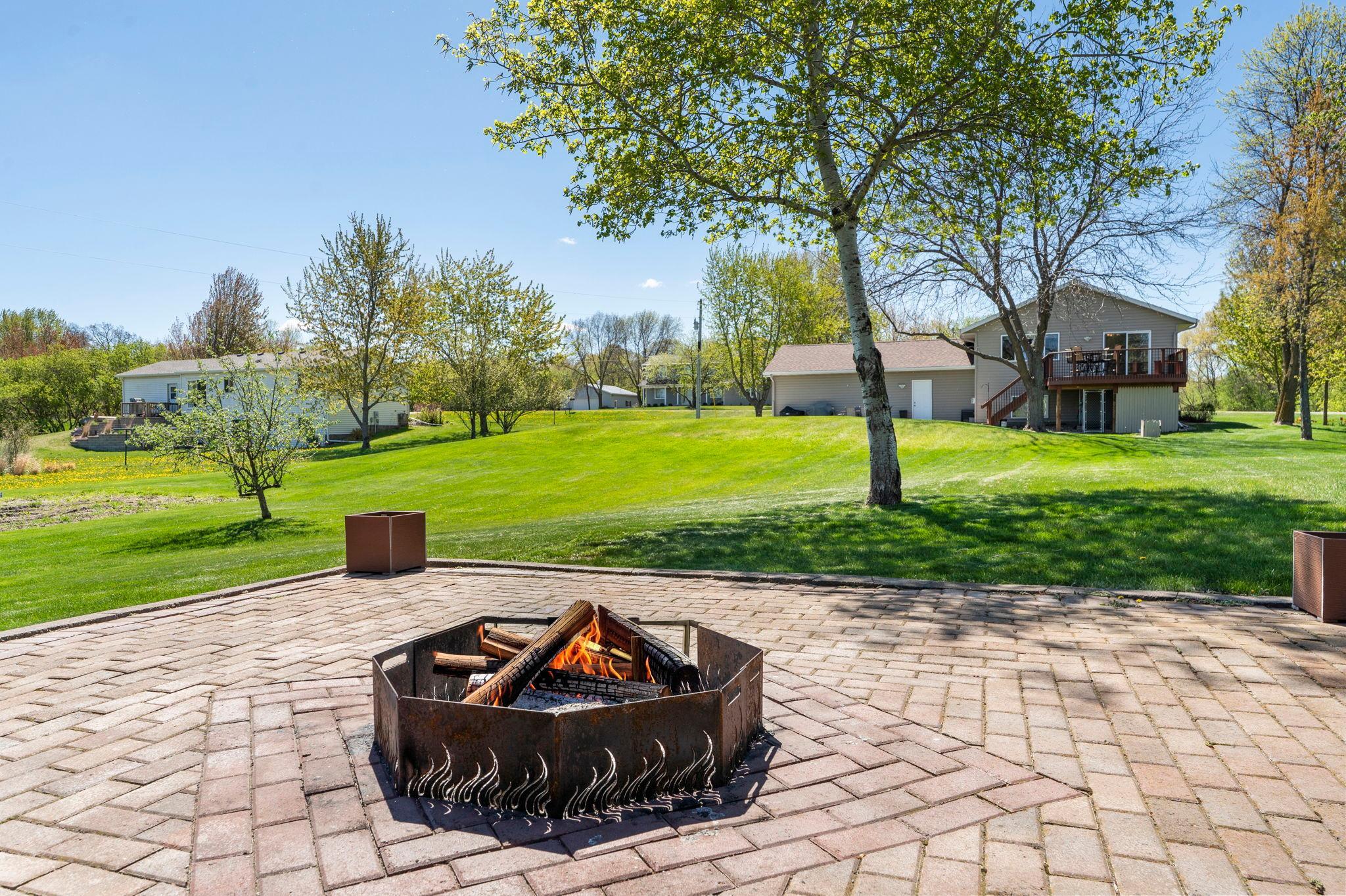 5916 Galaxy Road