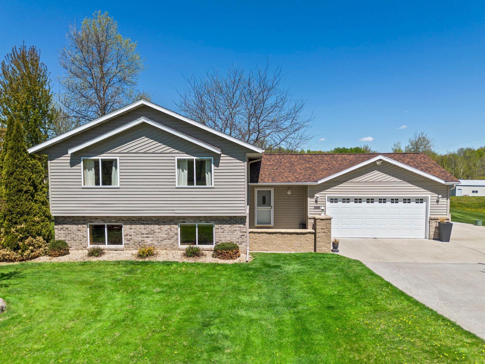 5916 Galaxy Road