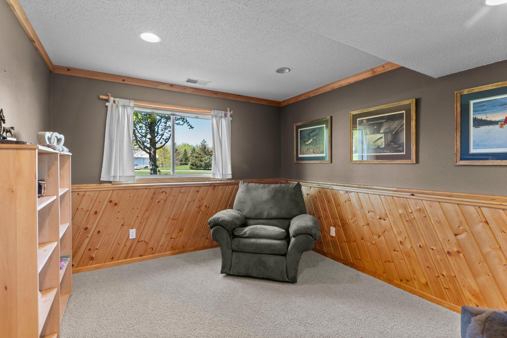 5916 Galaxy Road