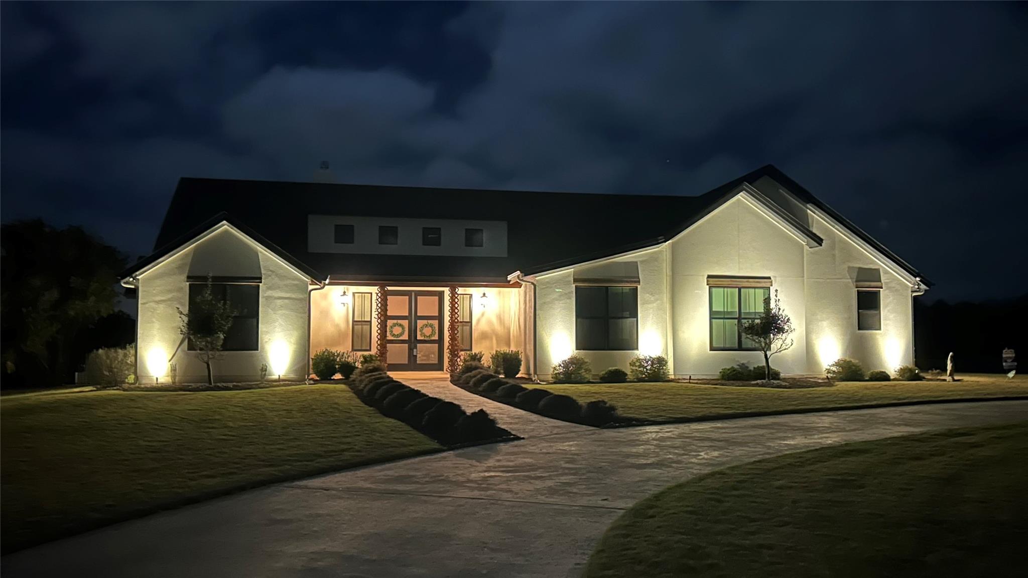 113 Crystal LN