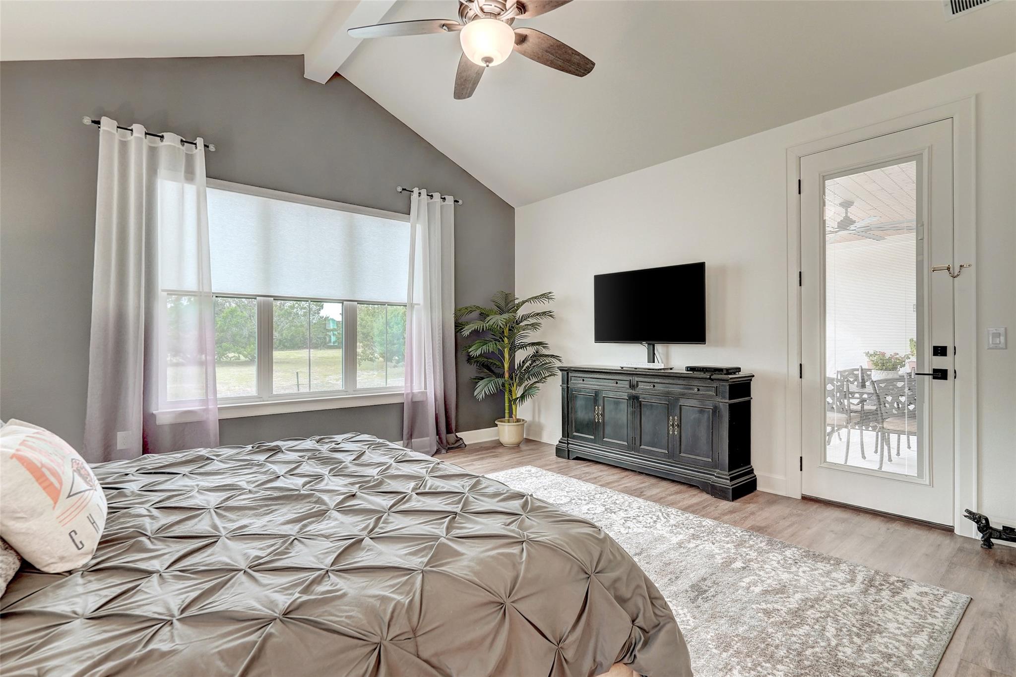 113 Crystal LN