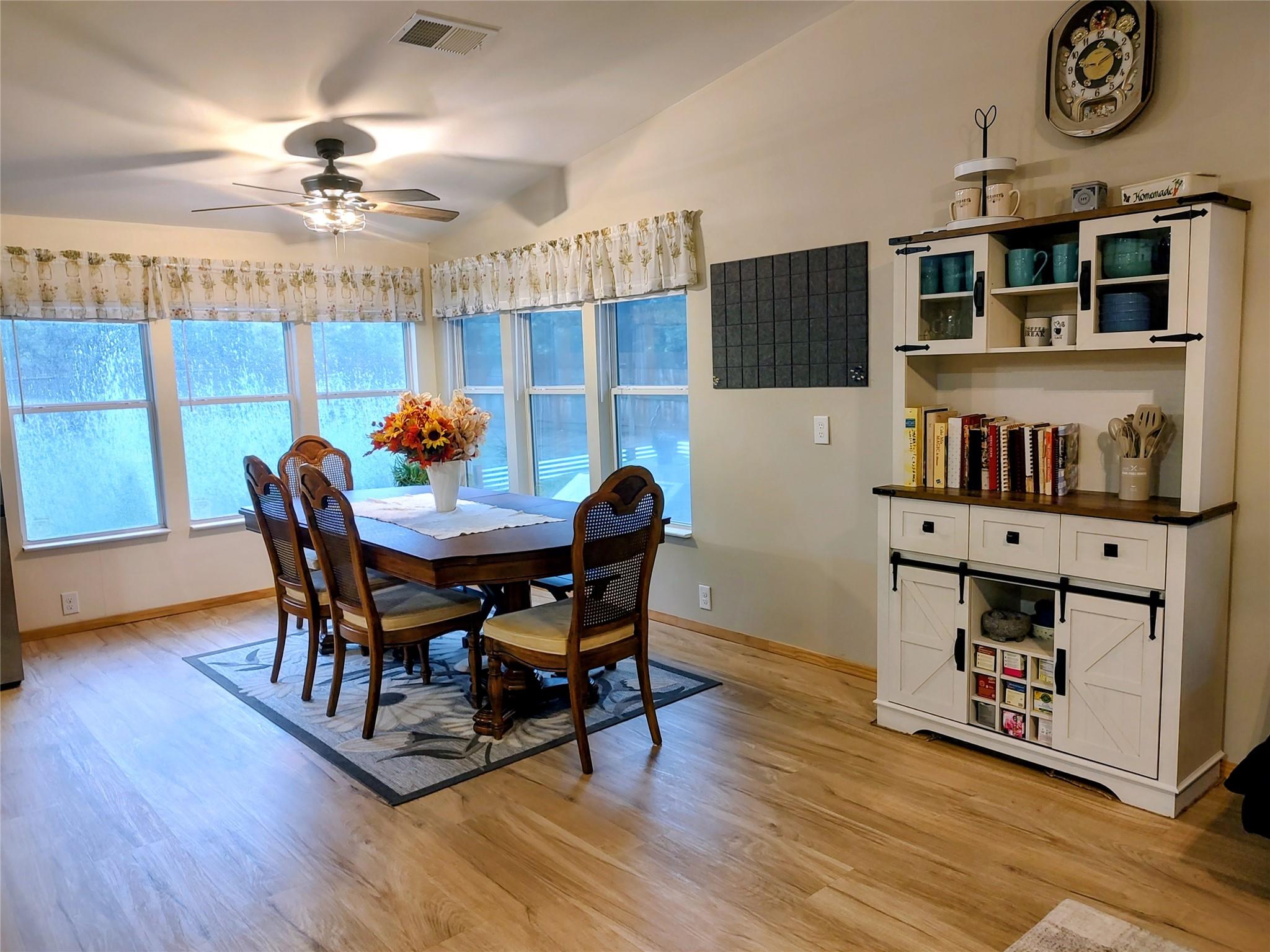 9855 W Ranch Road 1431