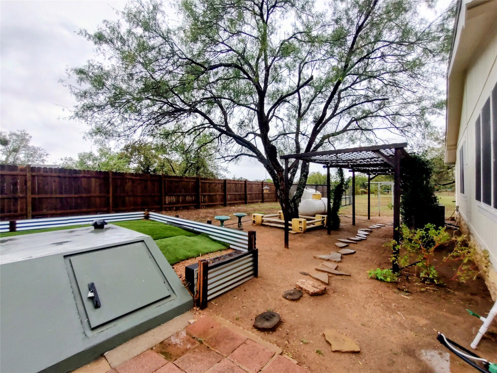 9855 W Ranch Road 1431