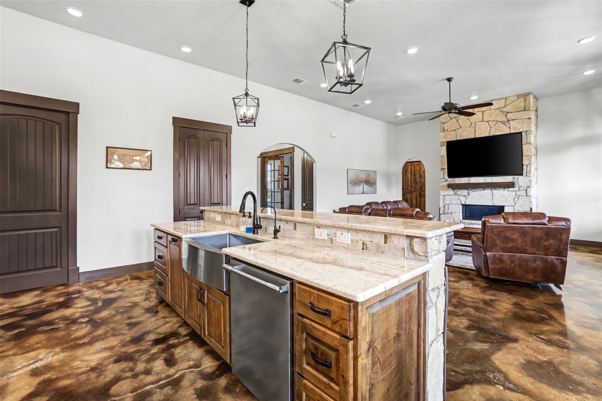 329 Esperanza Petal PASS