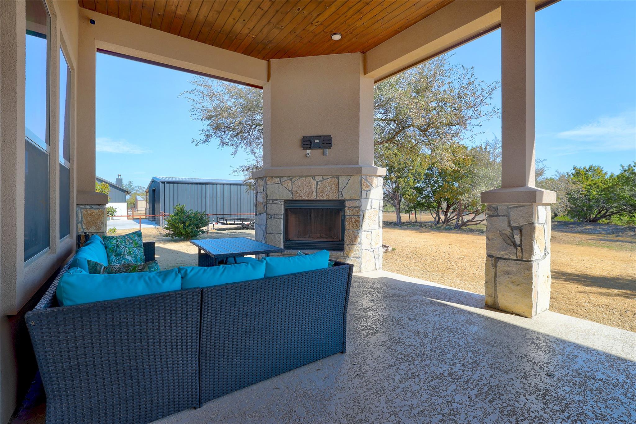 329 Esperanza Petal PASS