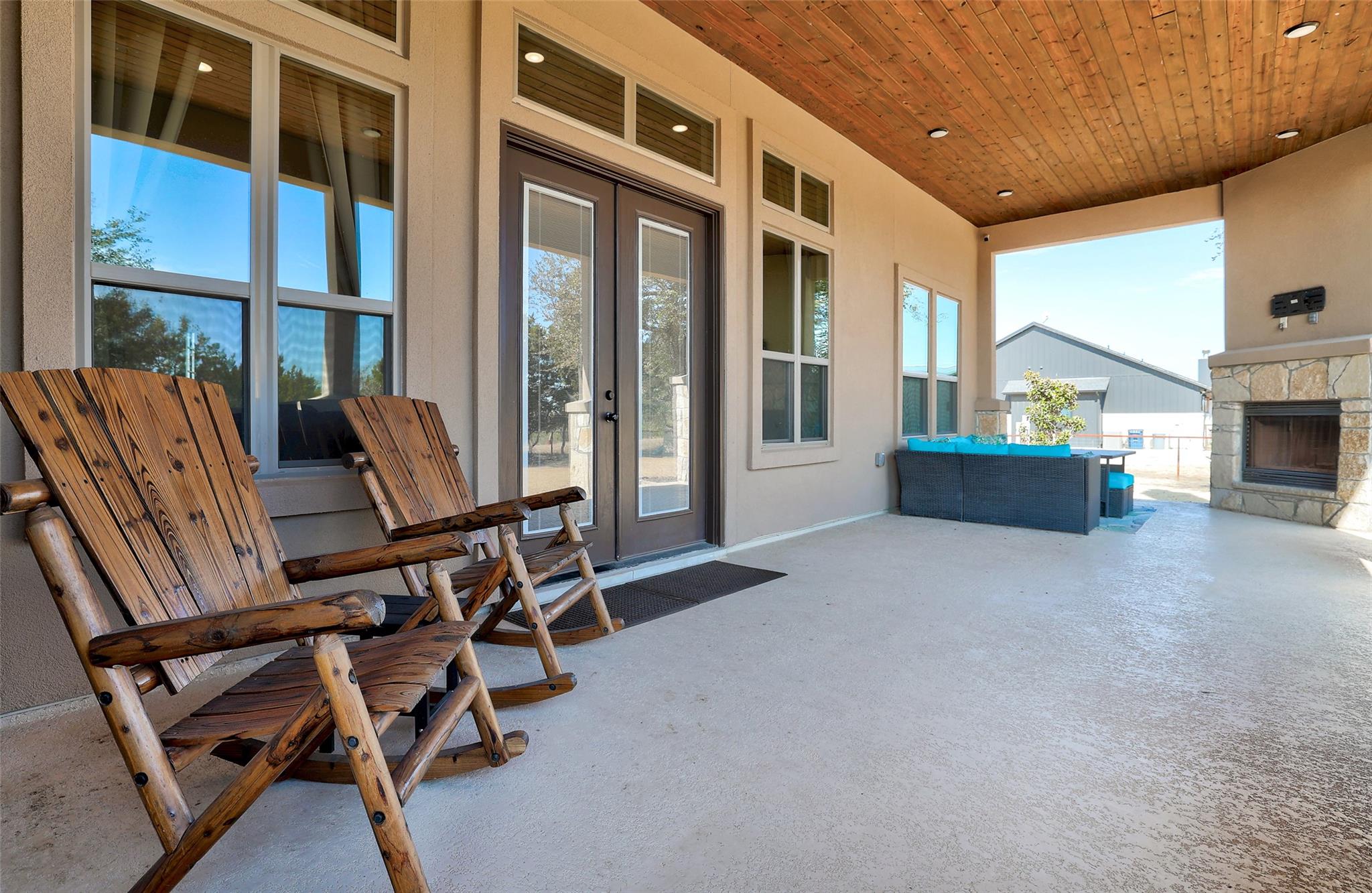 329 Esperanza Petal PASS