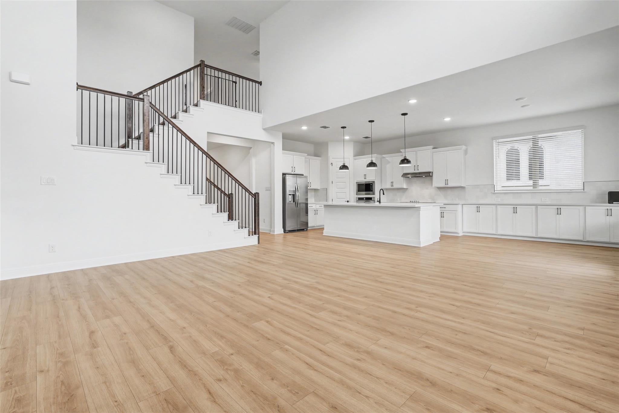 104 Rocky River RD